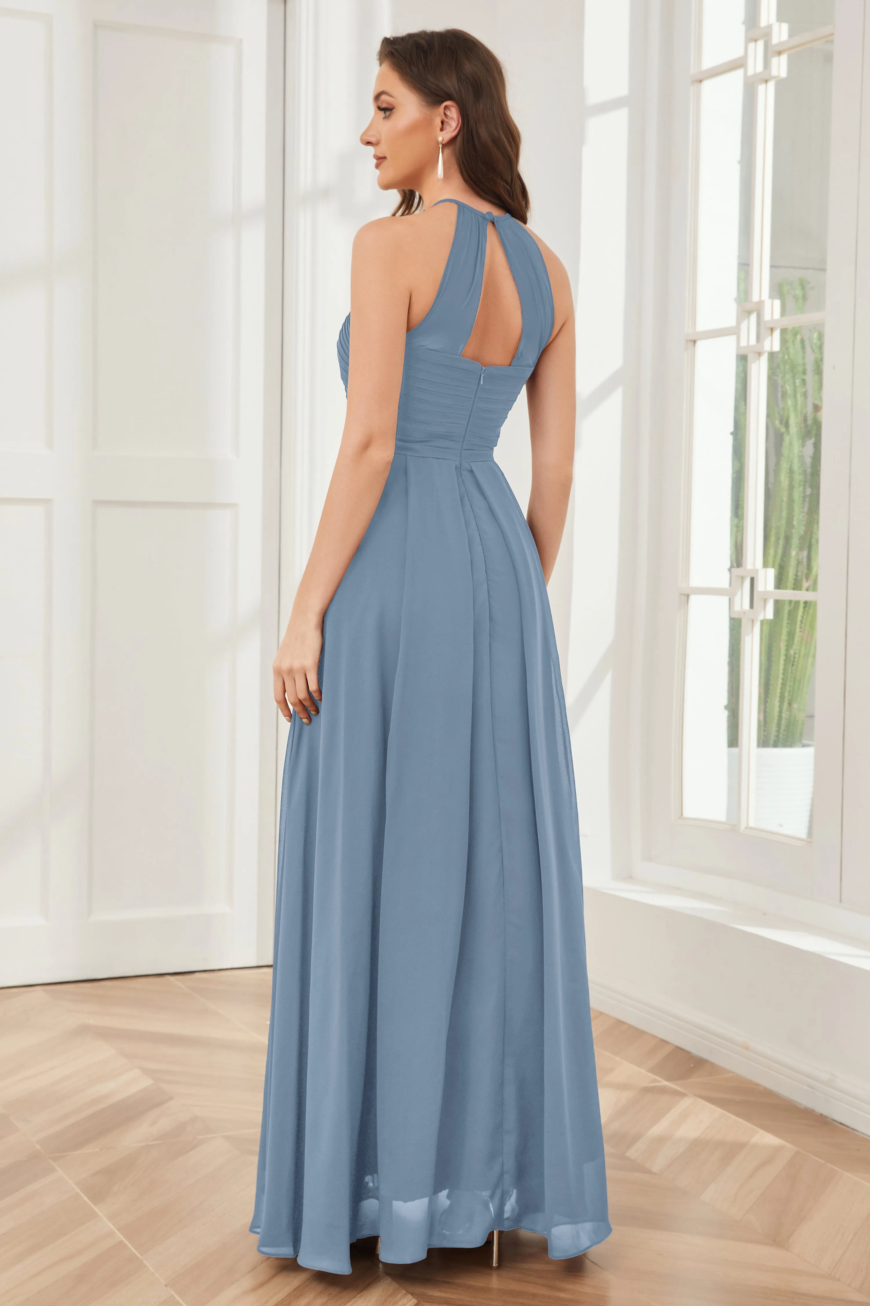 A-line Floor-length Halter Chiffon Bridesmaid Dresses