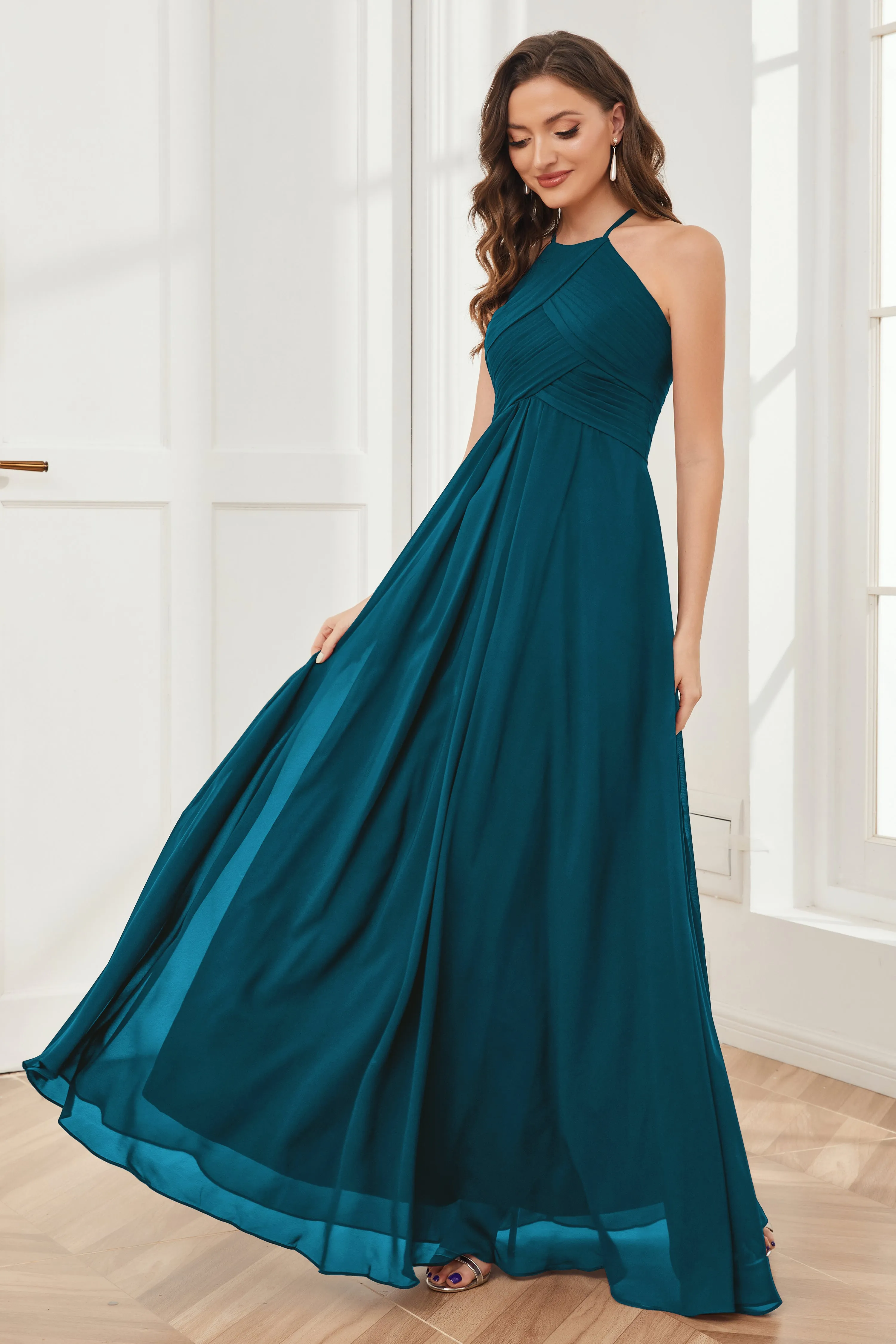 A-line Floor-length Halter Chiffon Bridesmaid Dresses