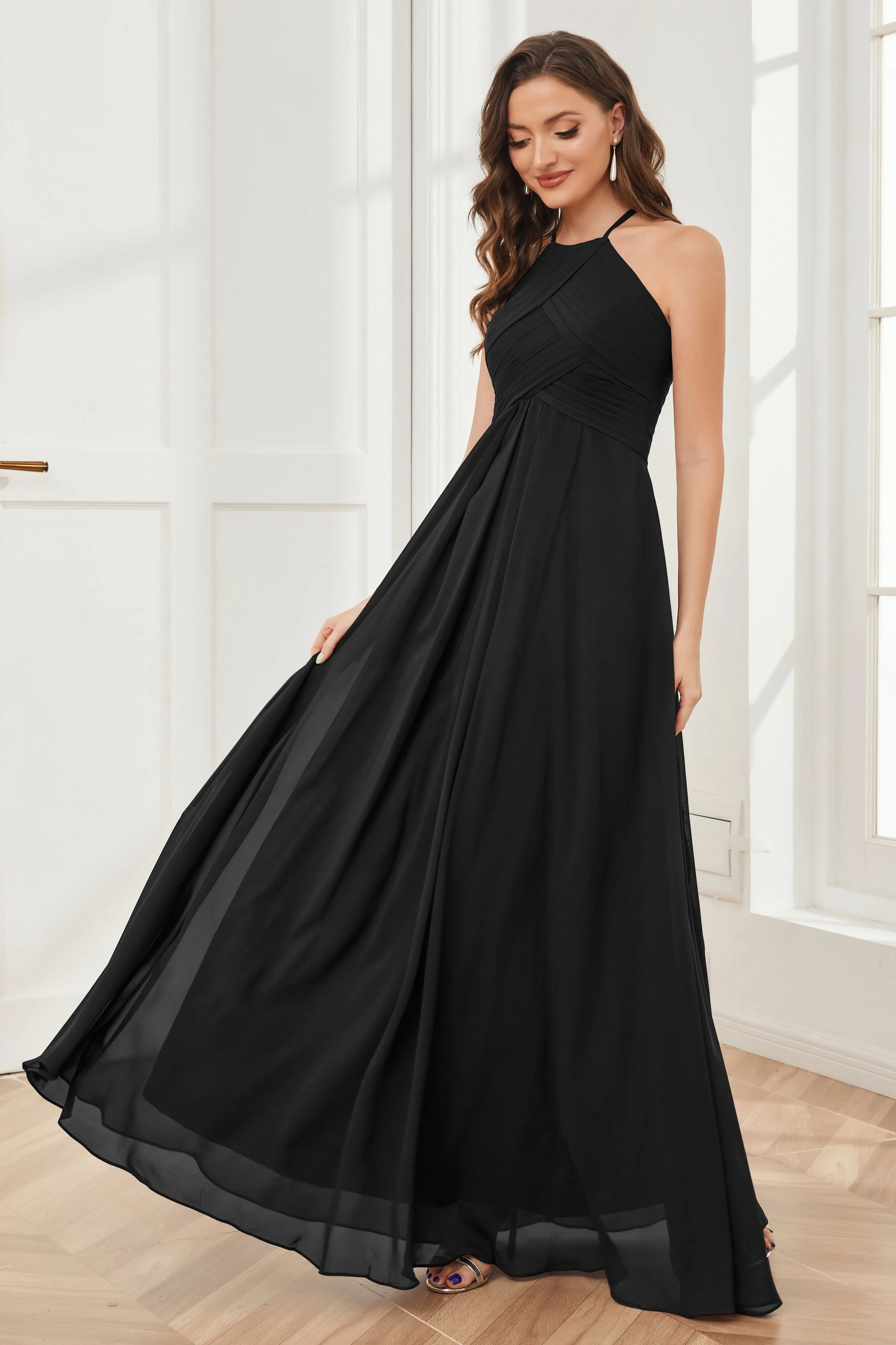 A-line Floor-length Halter Chiffon Bridesmaid Dresses