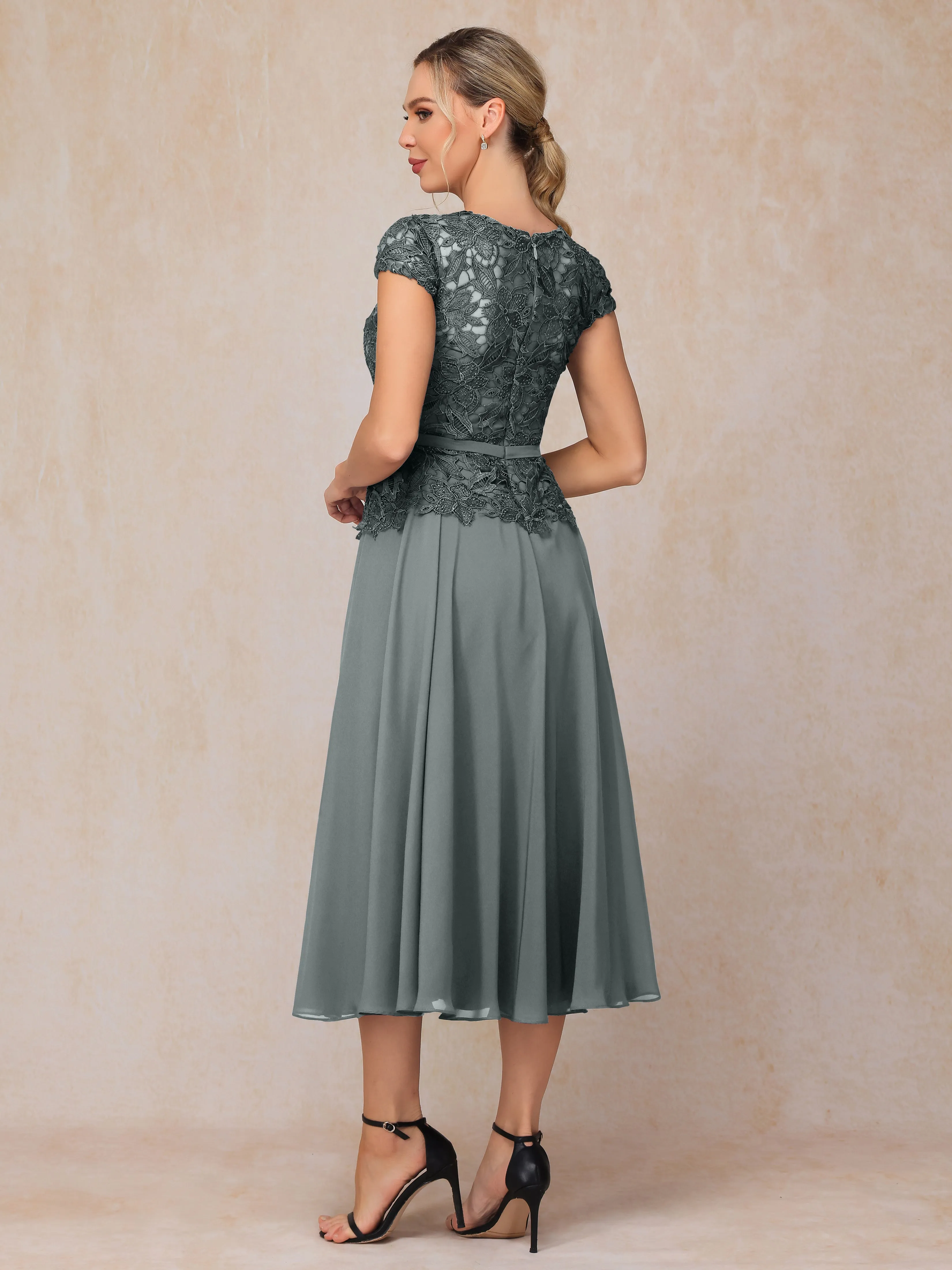 A-Line Scoop Tea-Length Chiffon Mother of the Bride Dresses With Lace