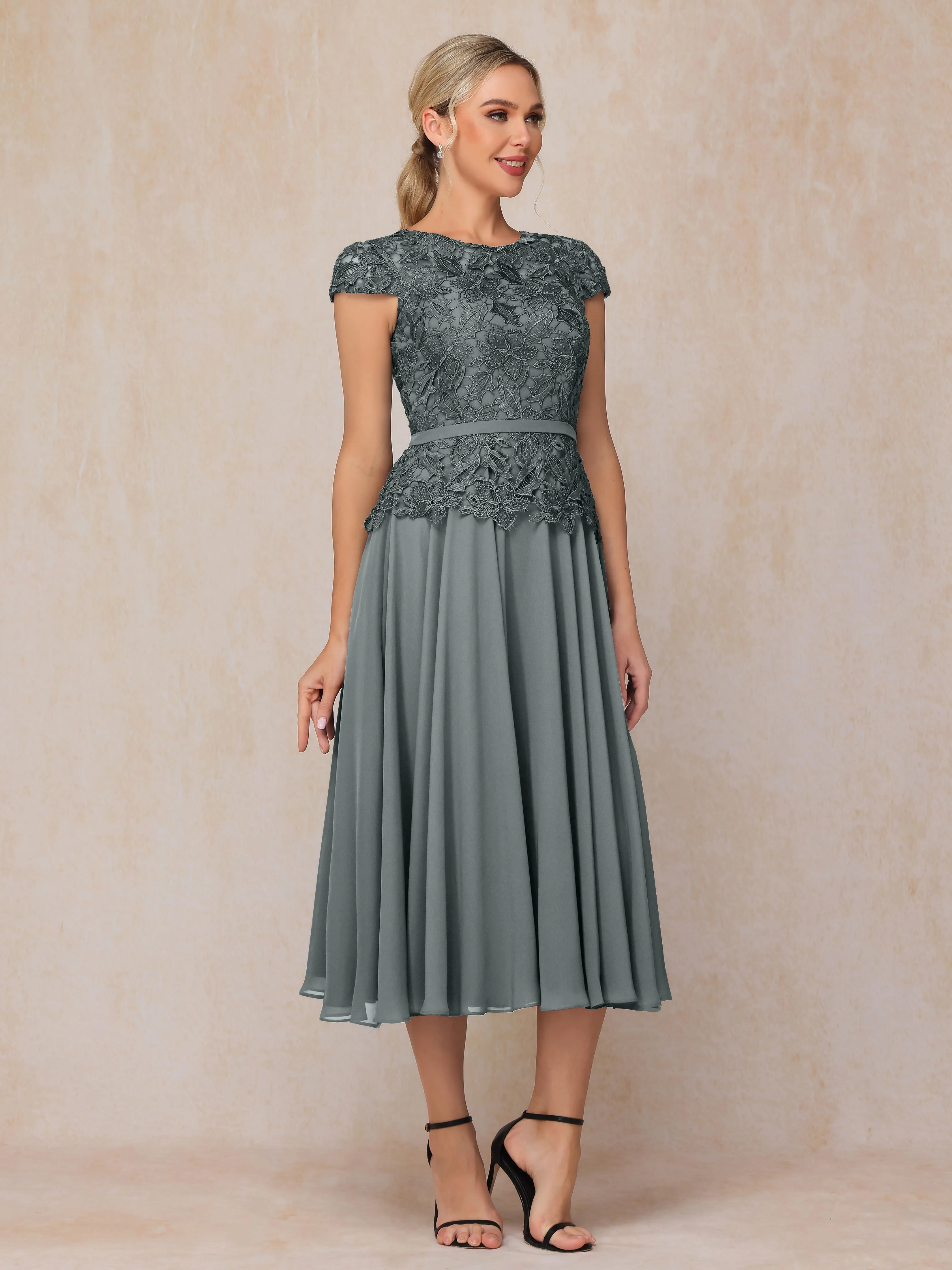 A-Line Scoop Tea-Length Chiffon Mother of the Bride Dresses With Lace