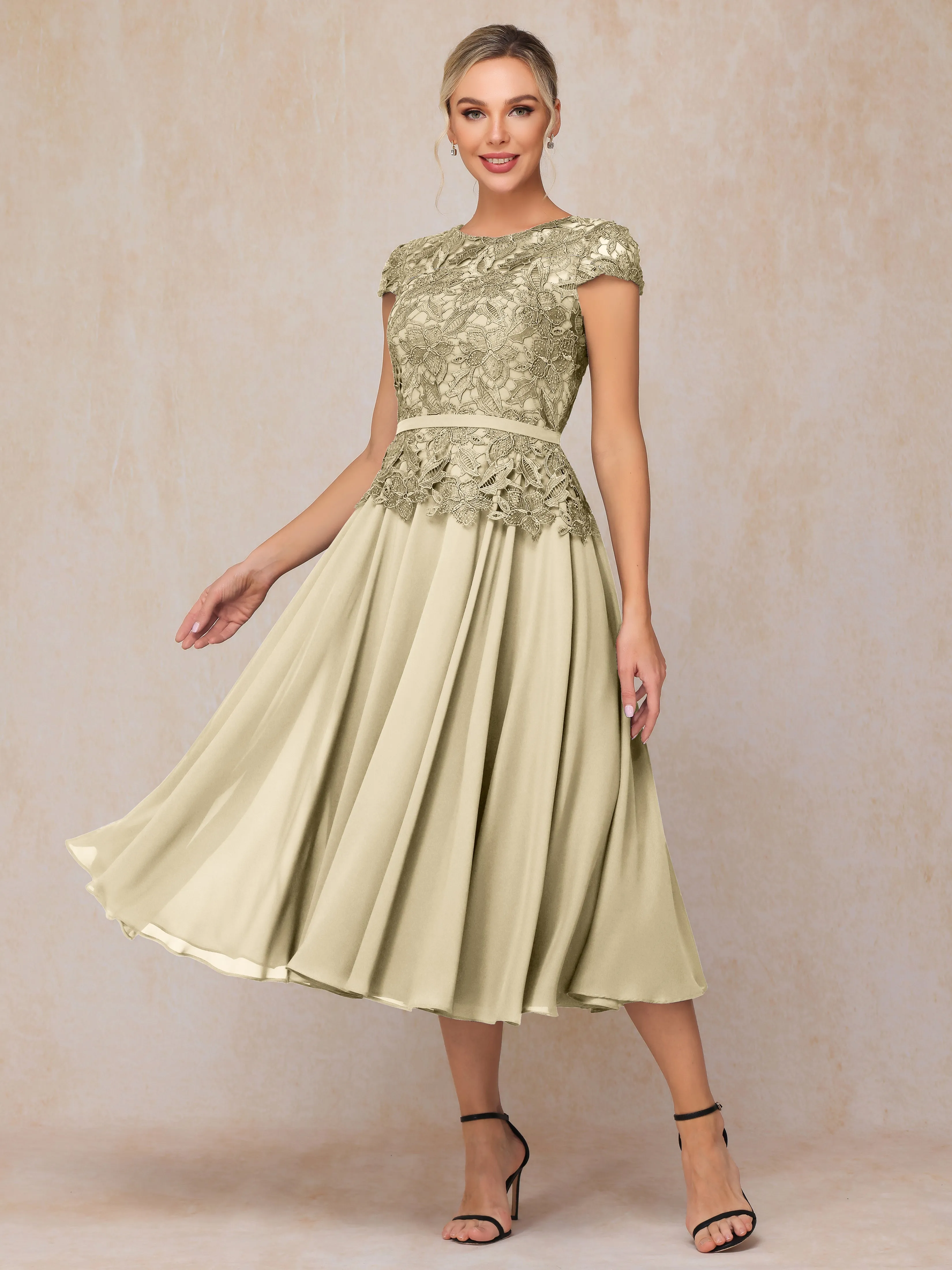 A-Line Scoop Tea-Length Chiffon Mother of the Bride Dresses With Lace