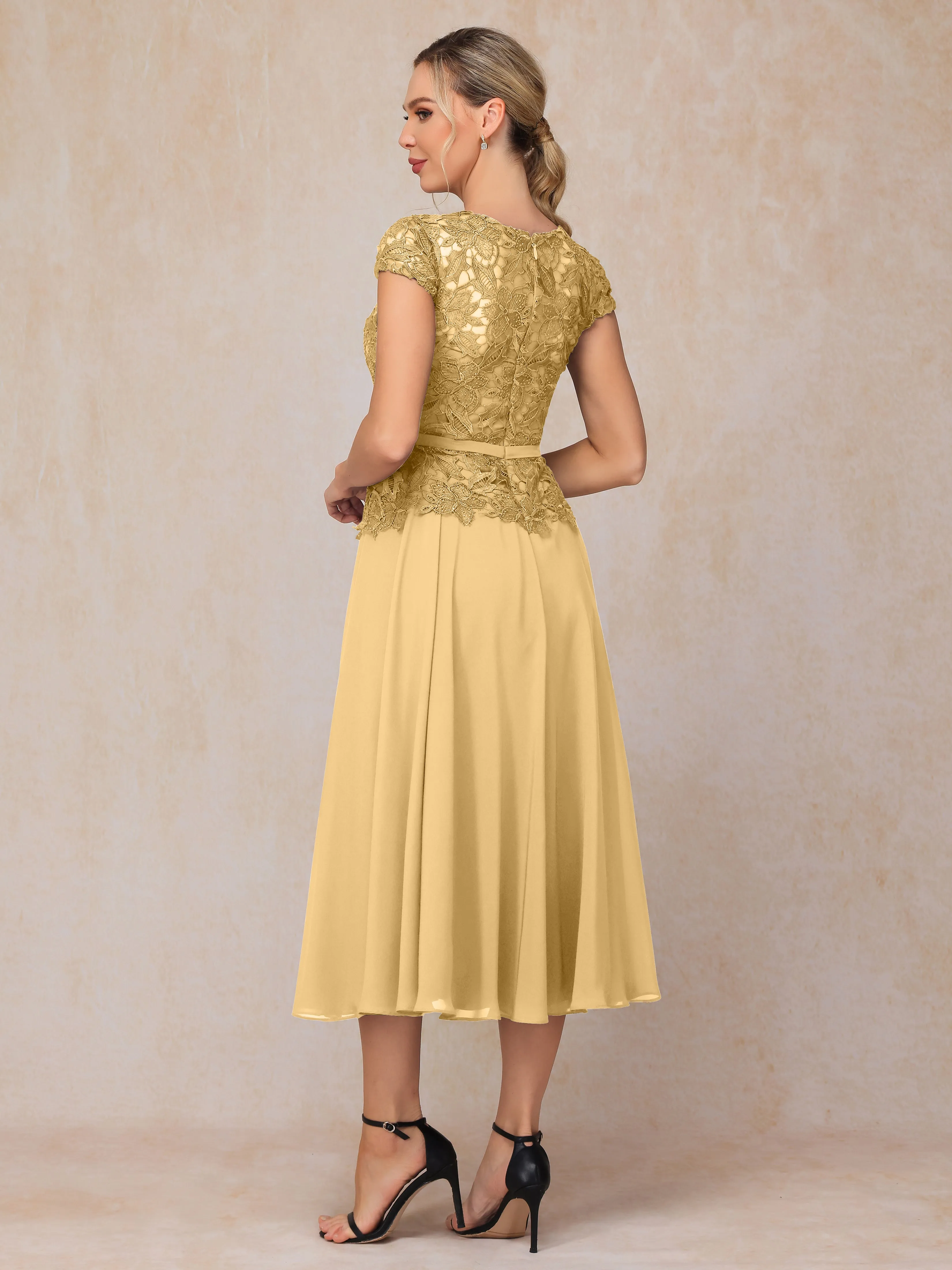 A-Line Scoop Tea-Length Chiffon Mother of the Bride Dresses With Lace