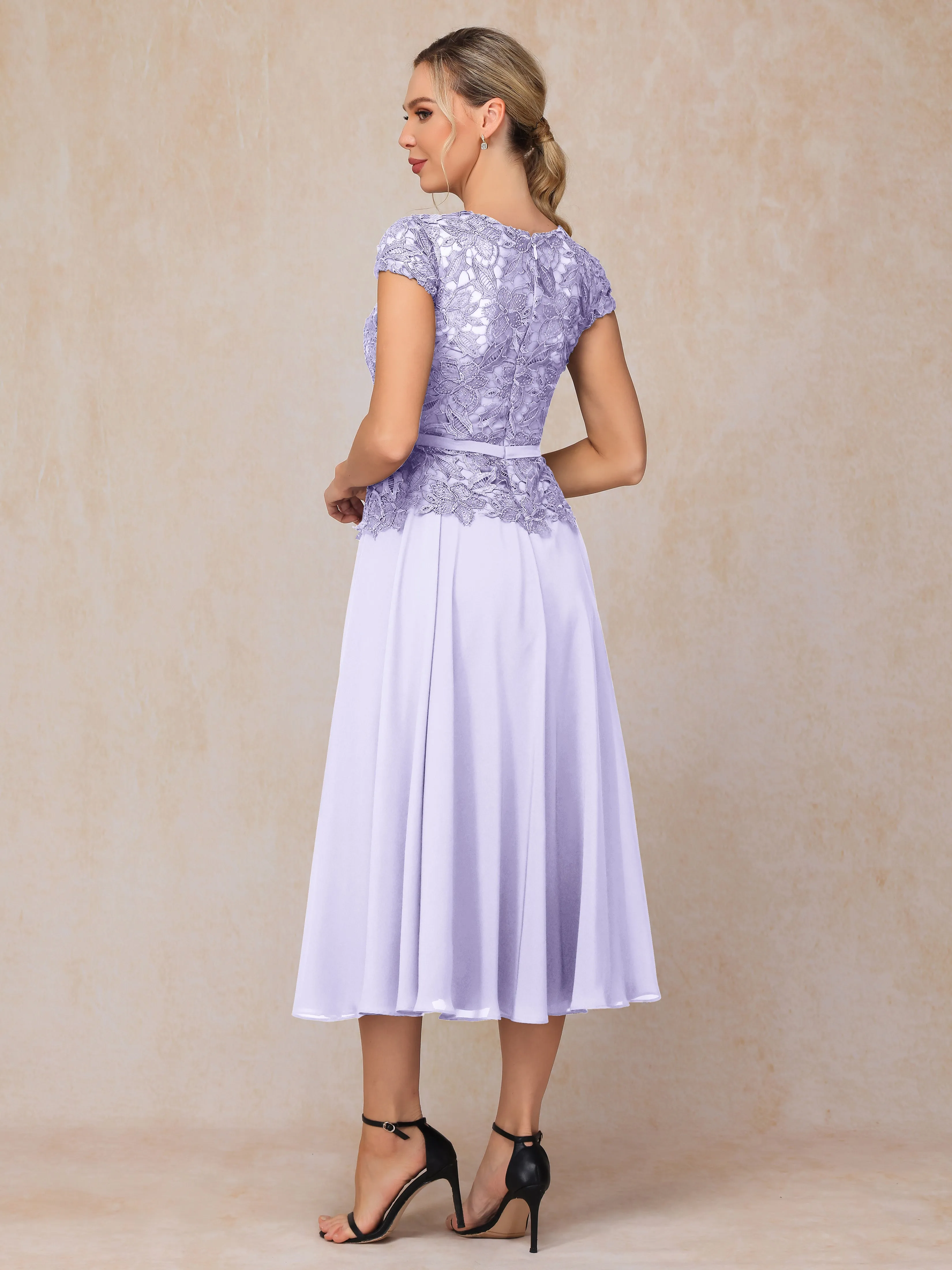 A-Line Scoop Tea-Length Chiffon Mother of the Bride Dresses With Lace