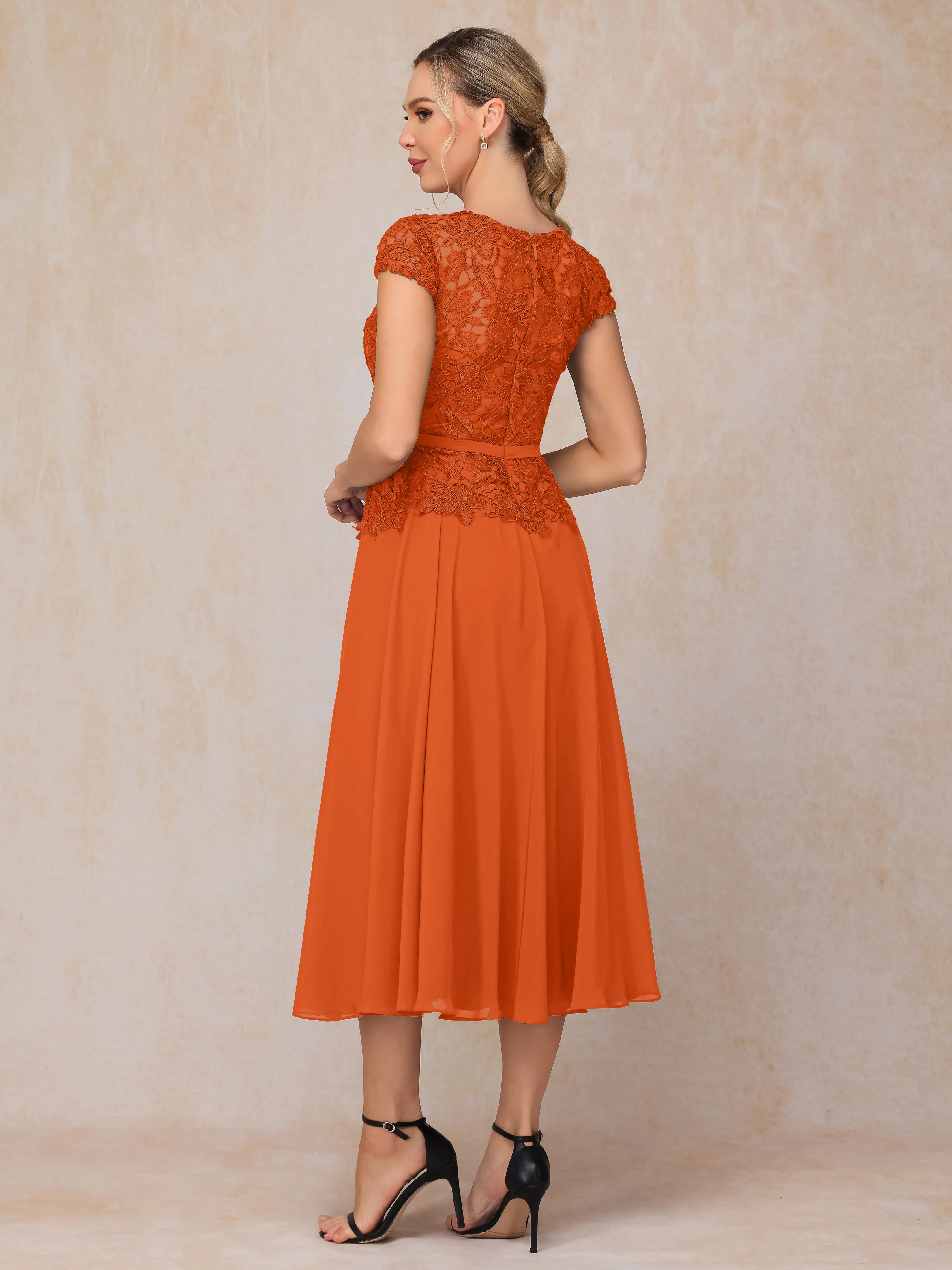 A-Line Scoop Tea-Length Chiffon Mother of the Bride Dresses With Lace