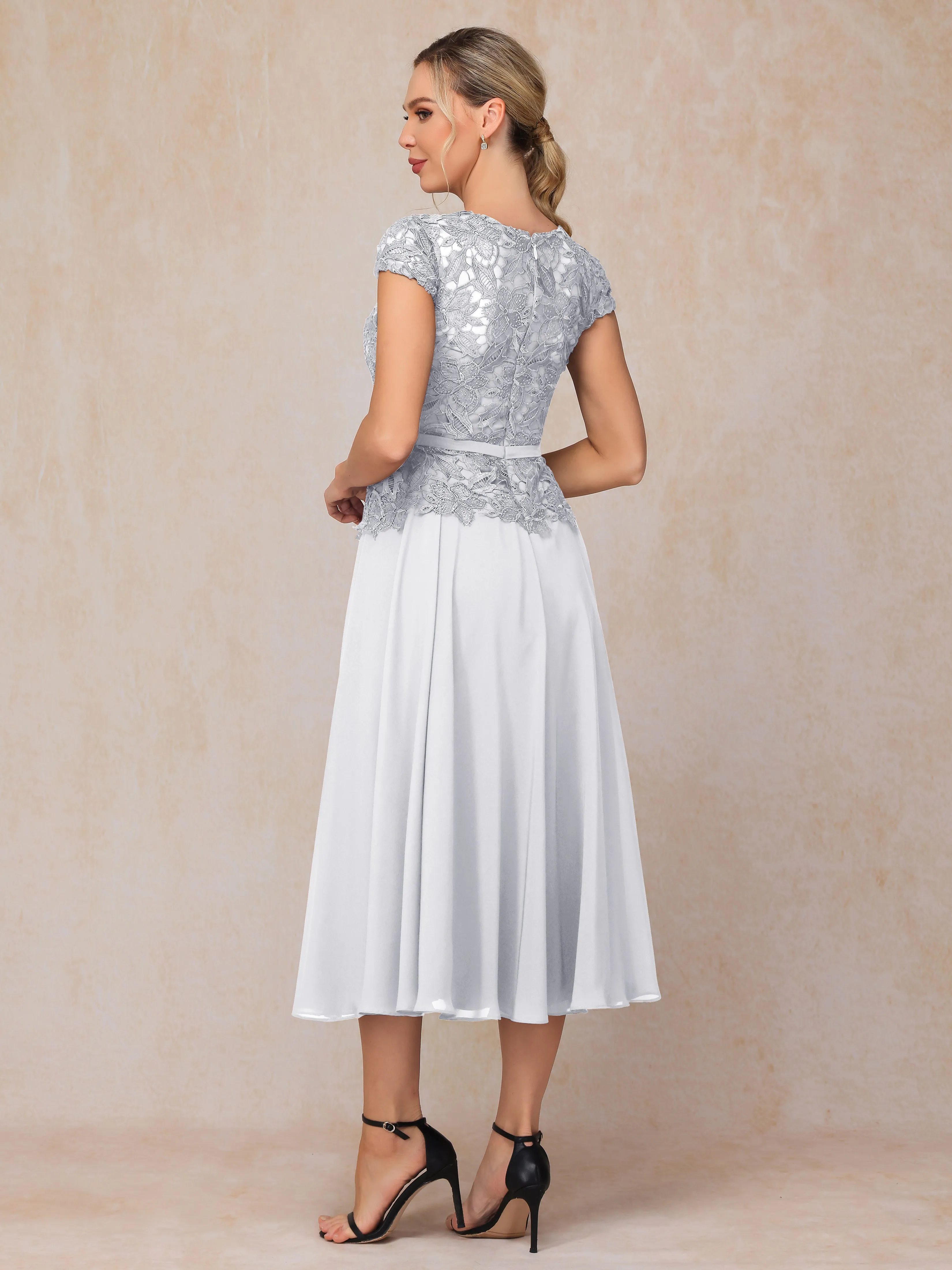 A-Line Scoop Tea-Length Chiffon Mother of the Bride Dresses With Lace