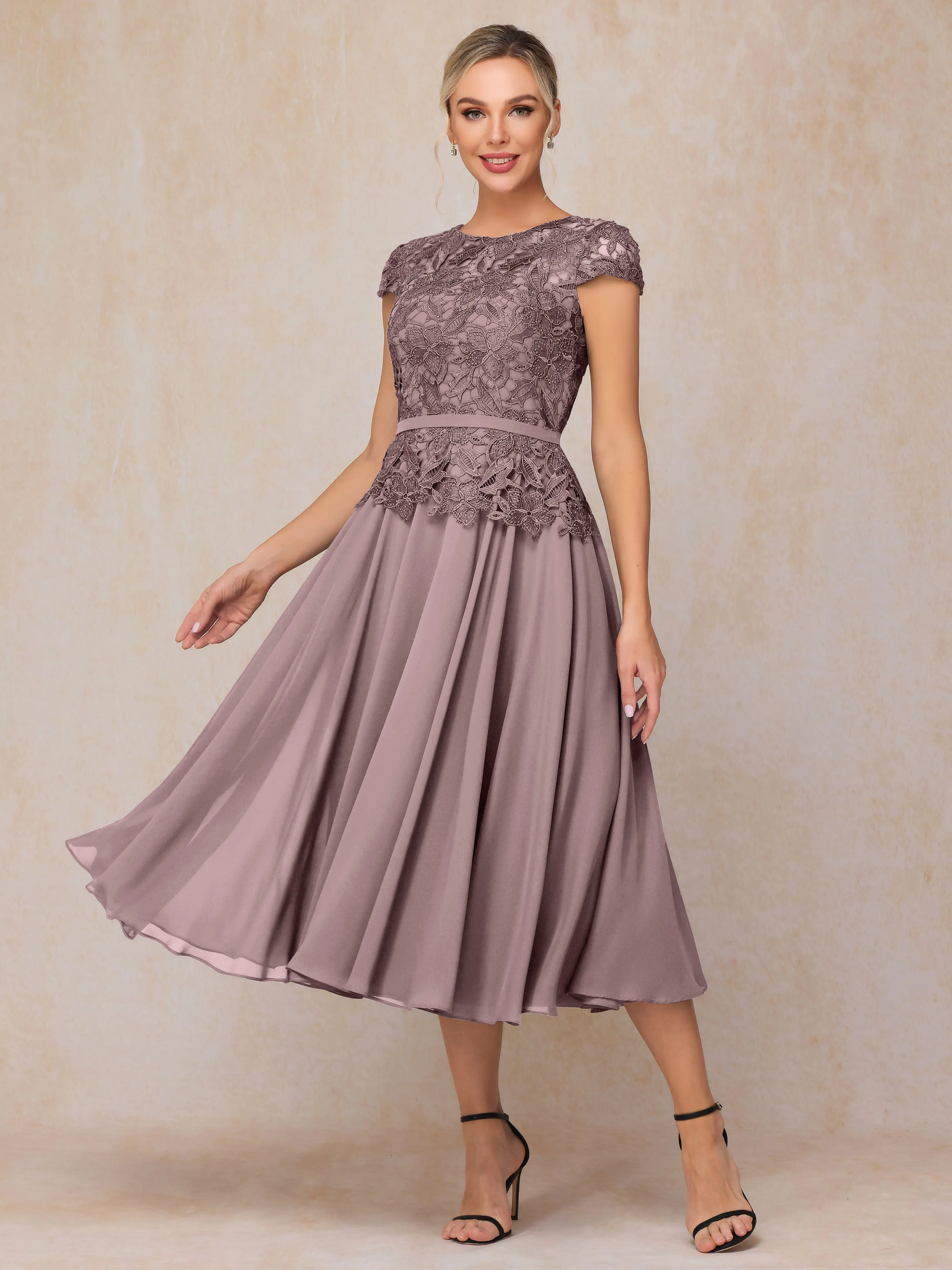 A-Line Scoop Tea-Length Chiffon Mother of the Bride Dresses With Lace