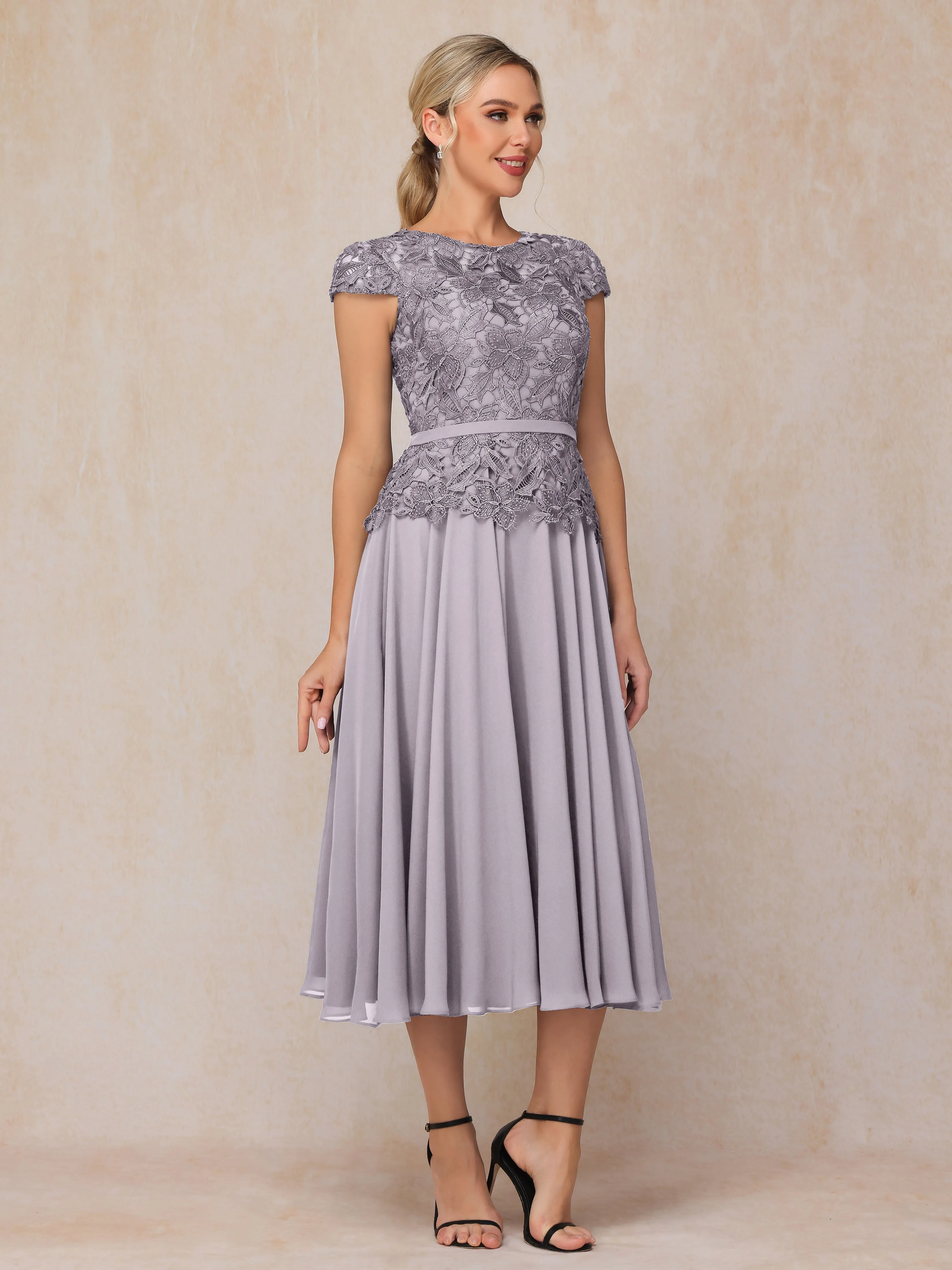 A-Line Scoop Tea-Length Chiffon Mother of the Bride Dresses With Lace