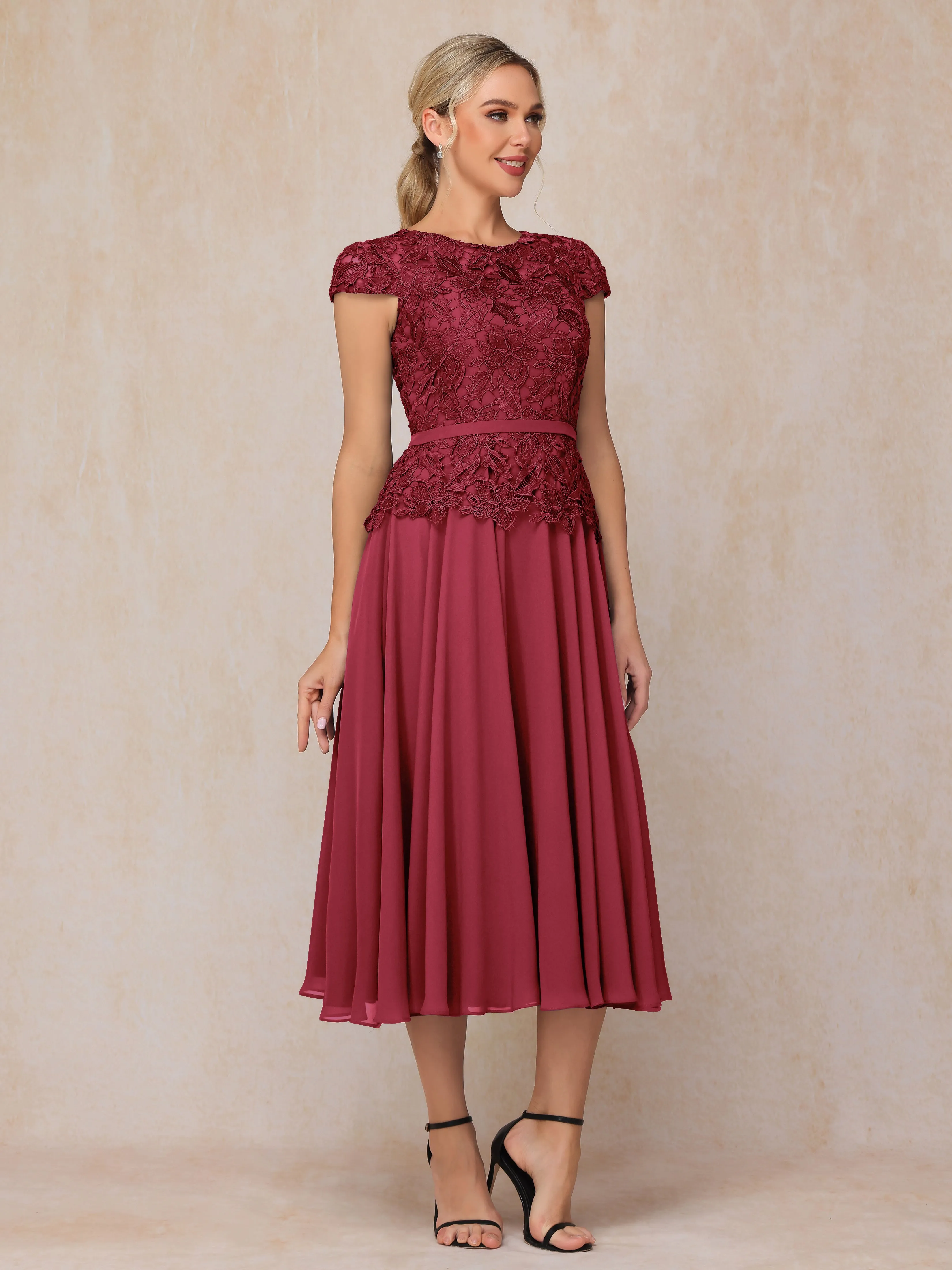 A-Line Scoop Tea-Length Chiffon Mother of the Bride Dresses With Lace