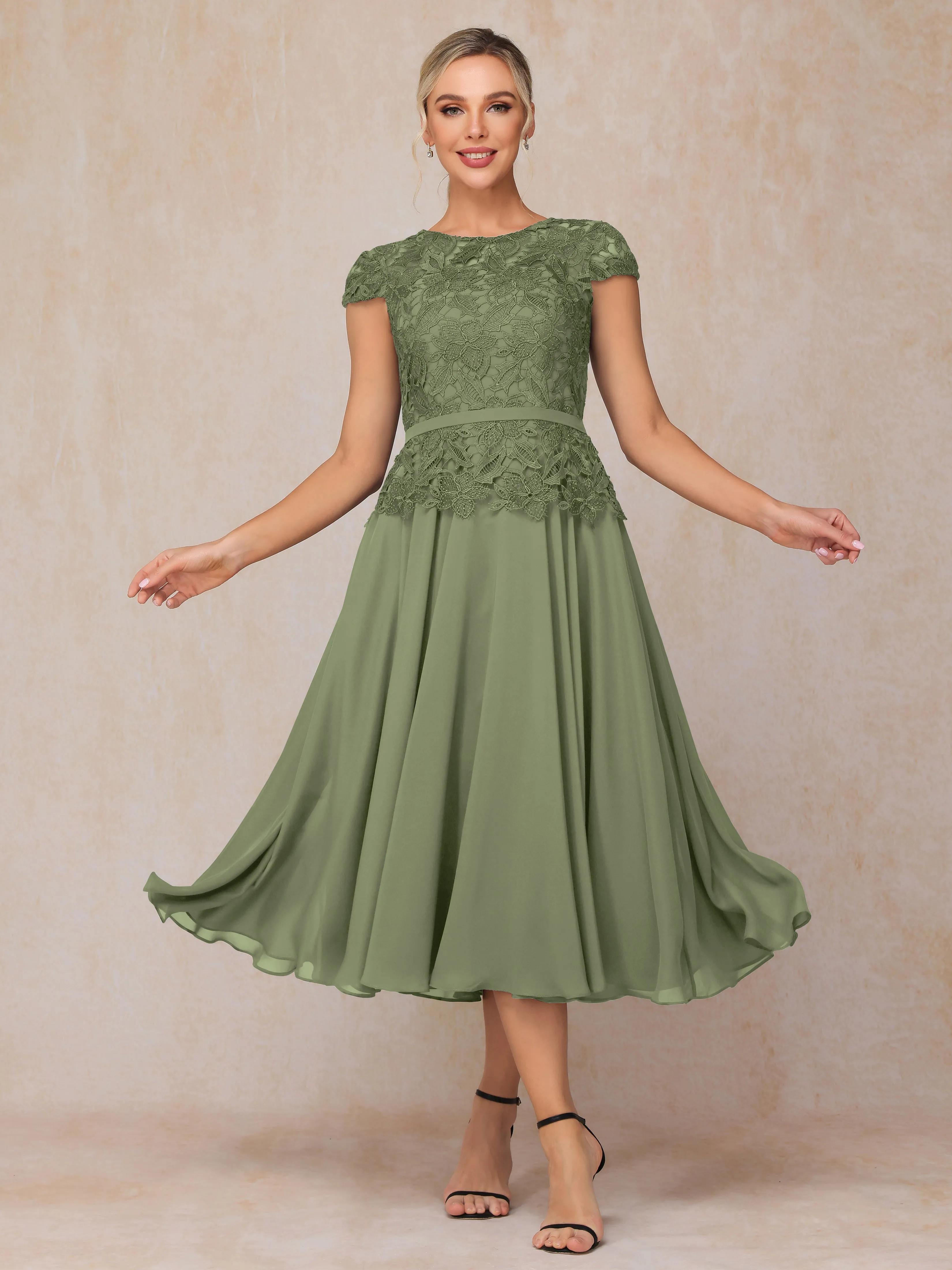 A-Line Scoop Tea-Length Chiffon Mother of the Bride Dresses With Lace