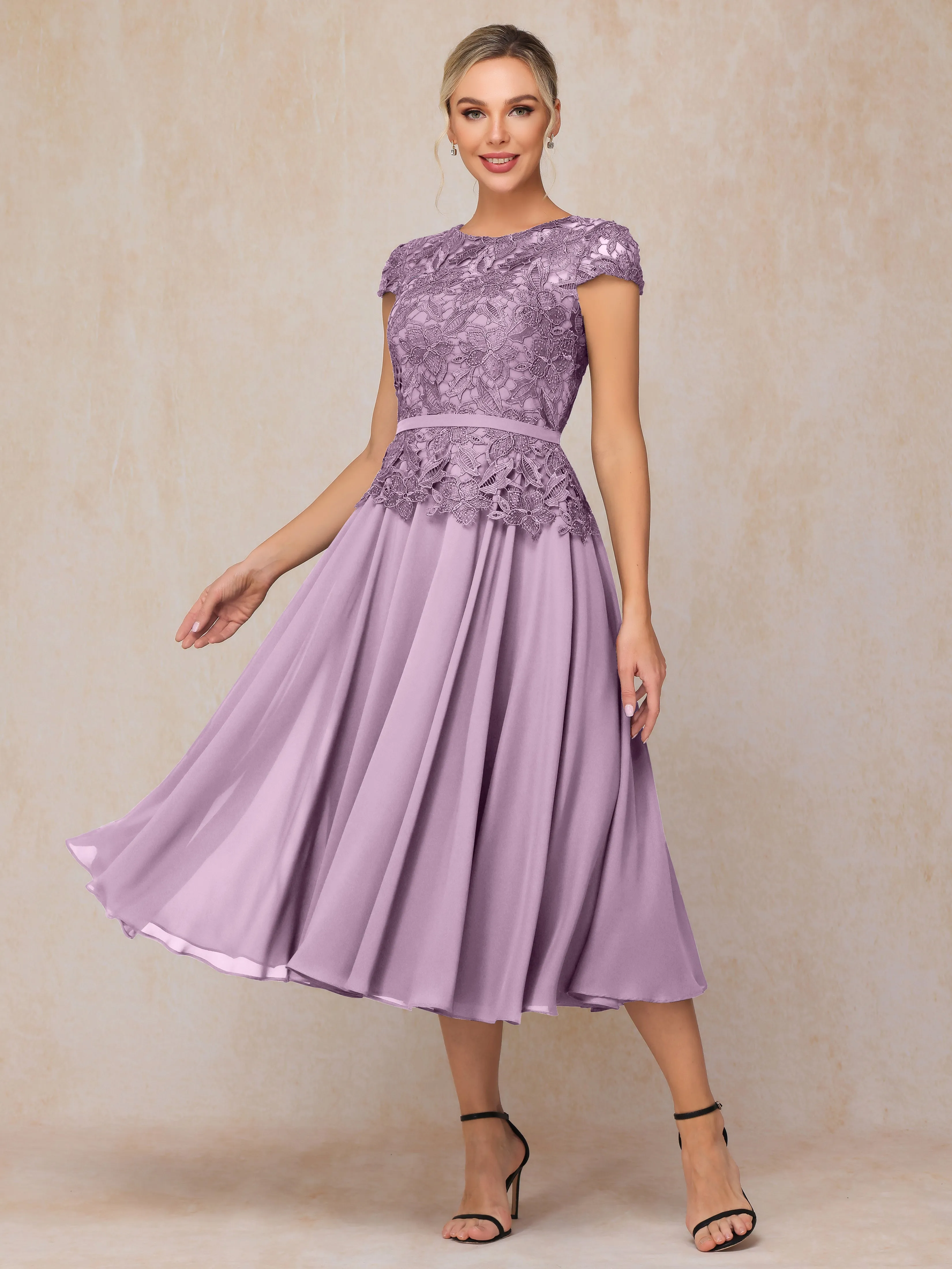 A-Line Scoop Tea-Length Chiffon Mother of the Bride Dresses With Lace