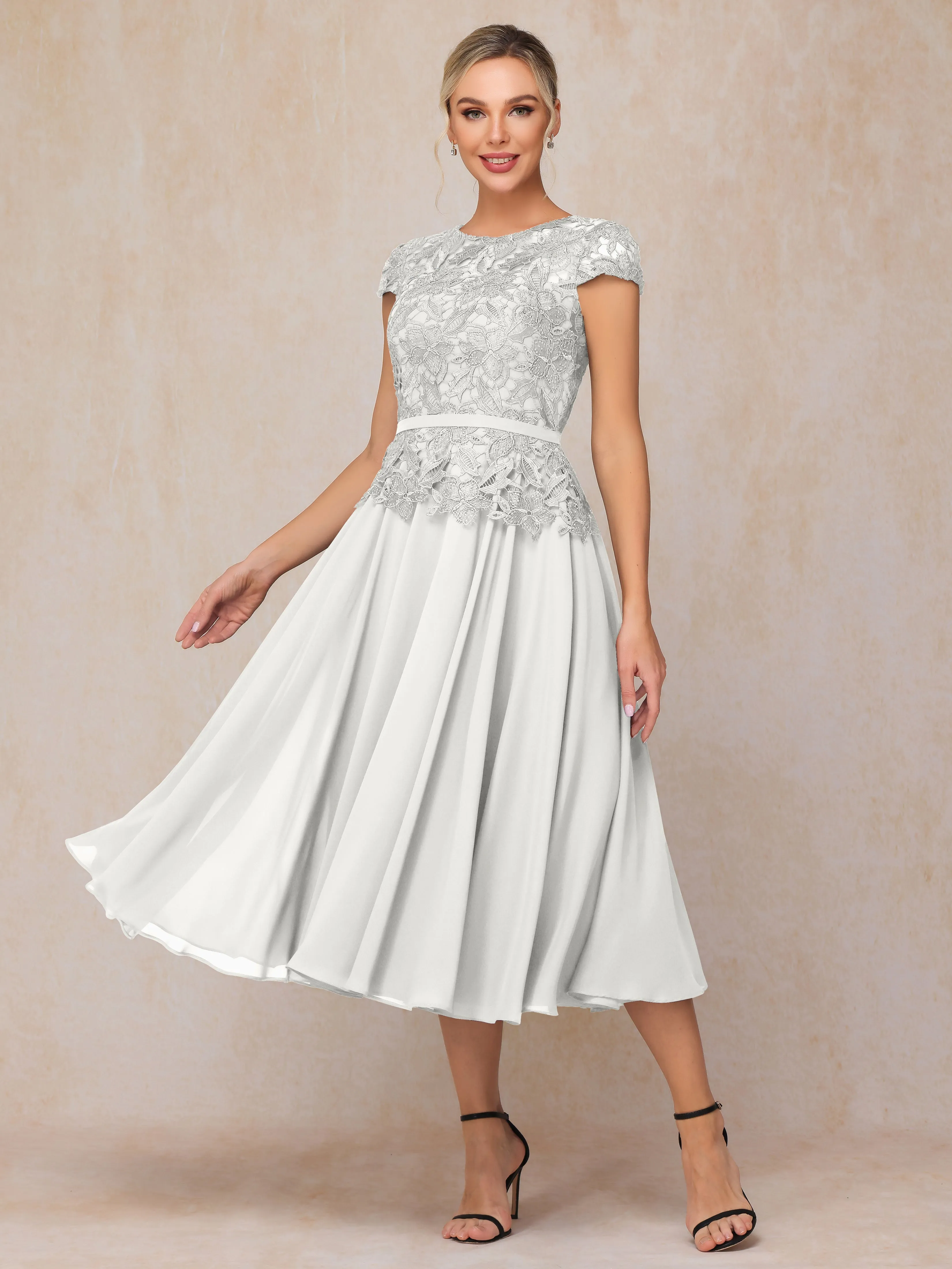 A-Line Scoop Tea-Length Chiffon Mother of the Bride Dresses With Lace