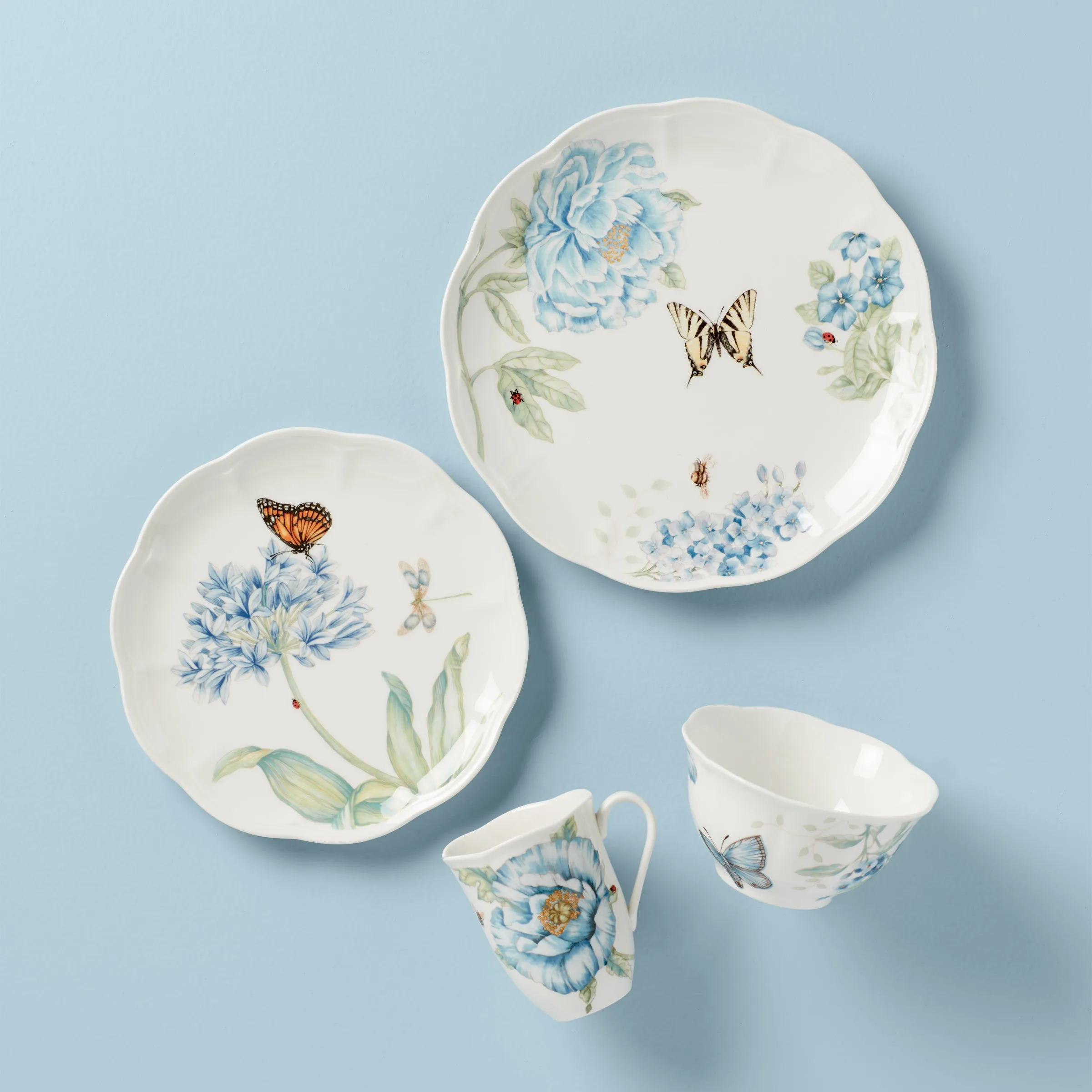 Butterfly Meadow Blue 18-Piece Dinnerware Set