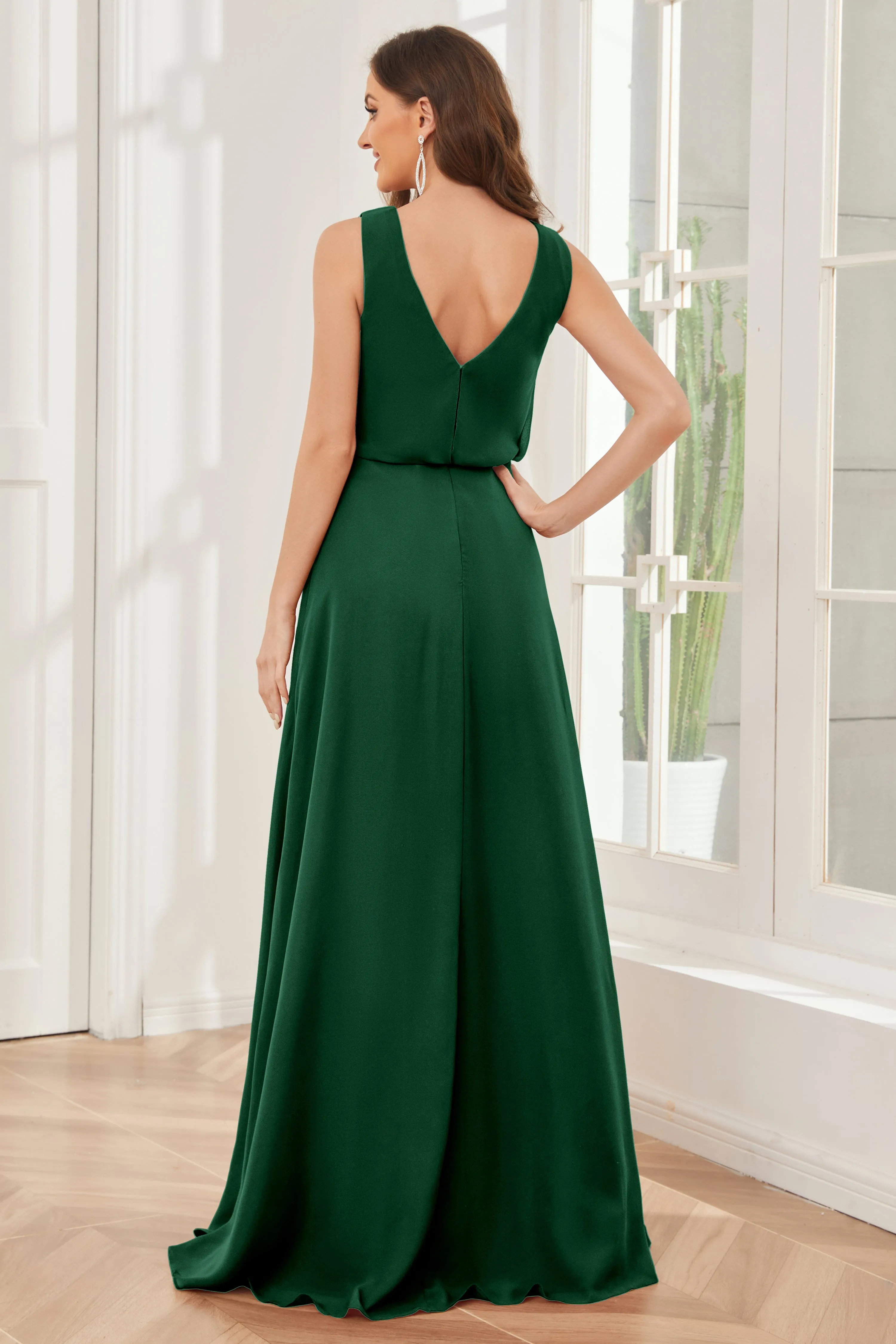 Column Cowl Neck Sleeveless Chiffon Bridesmaid Dresses