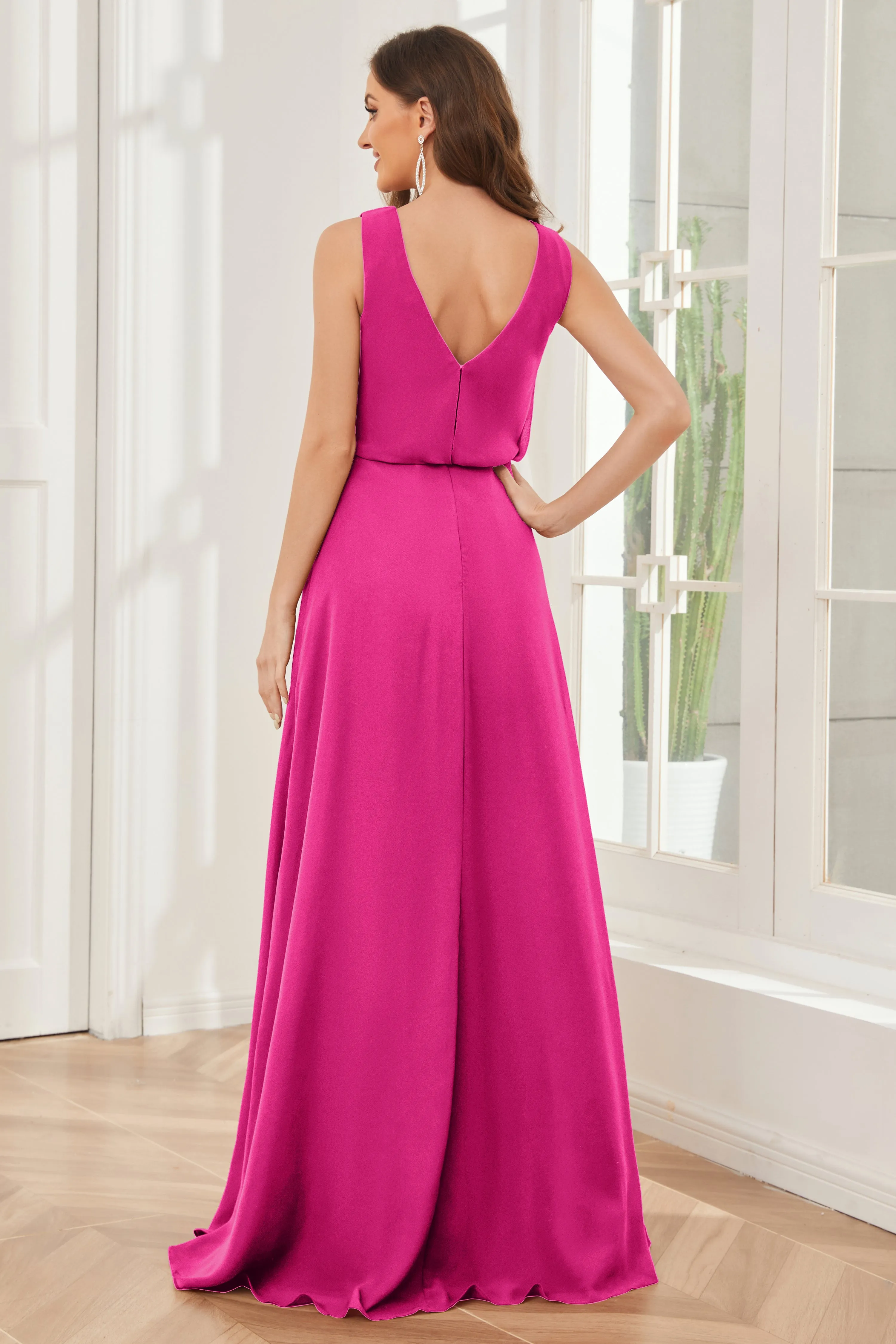 Column Cowl Neck Sleeveless Chiffon Bridesmaid Dresses