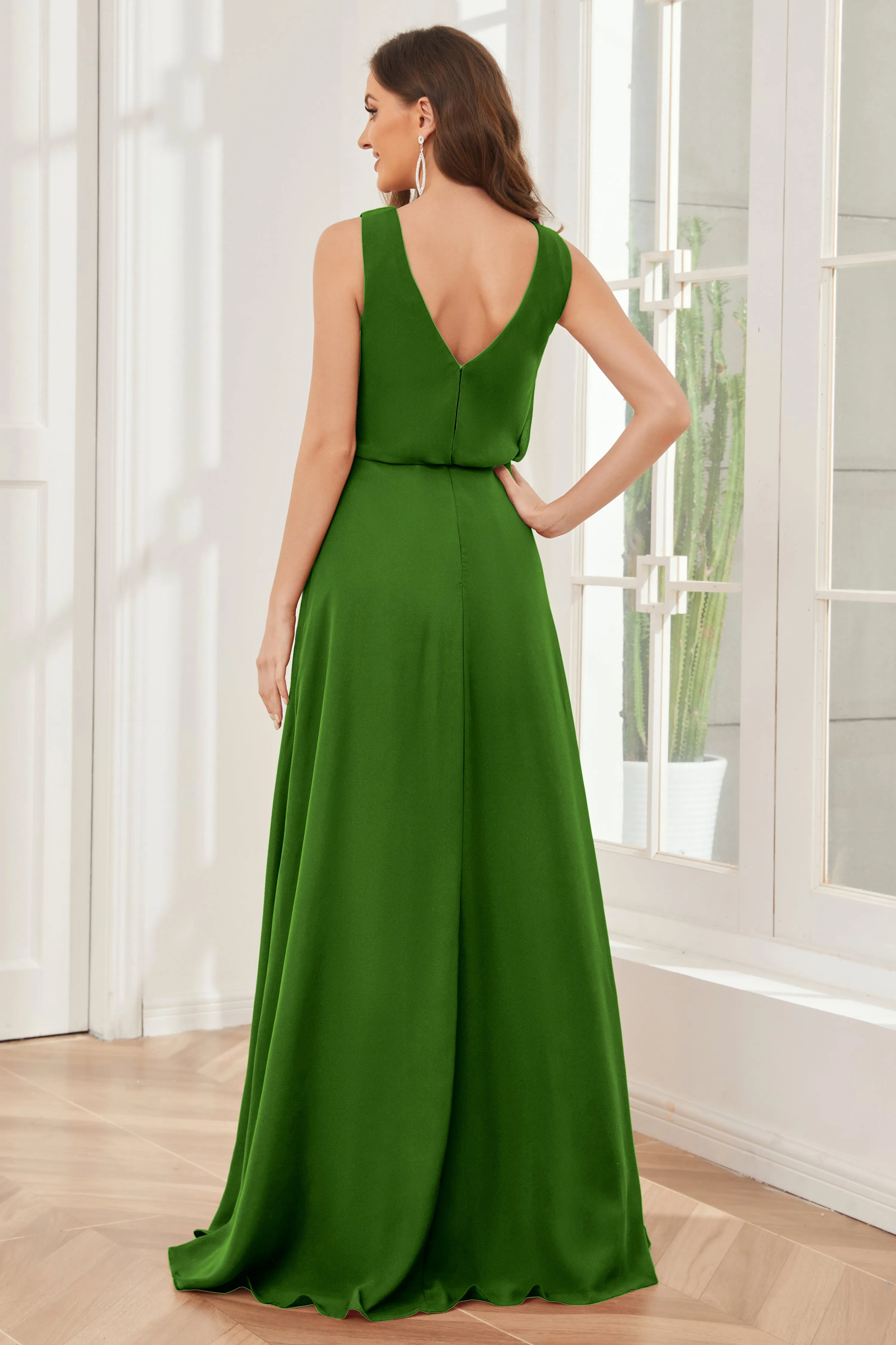 Column Cowl Neck Sleeveless Chiffon Bridesmaid Dresses