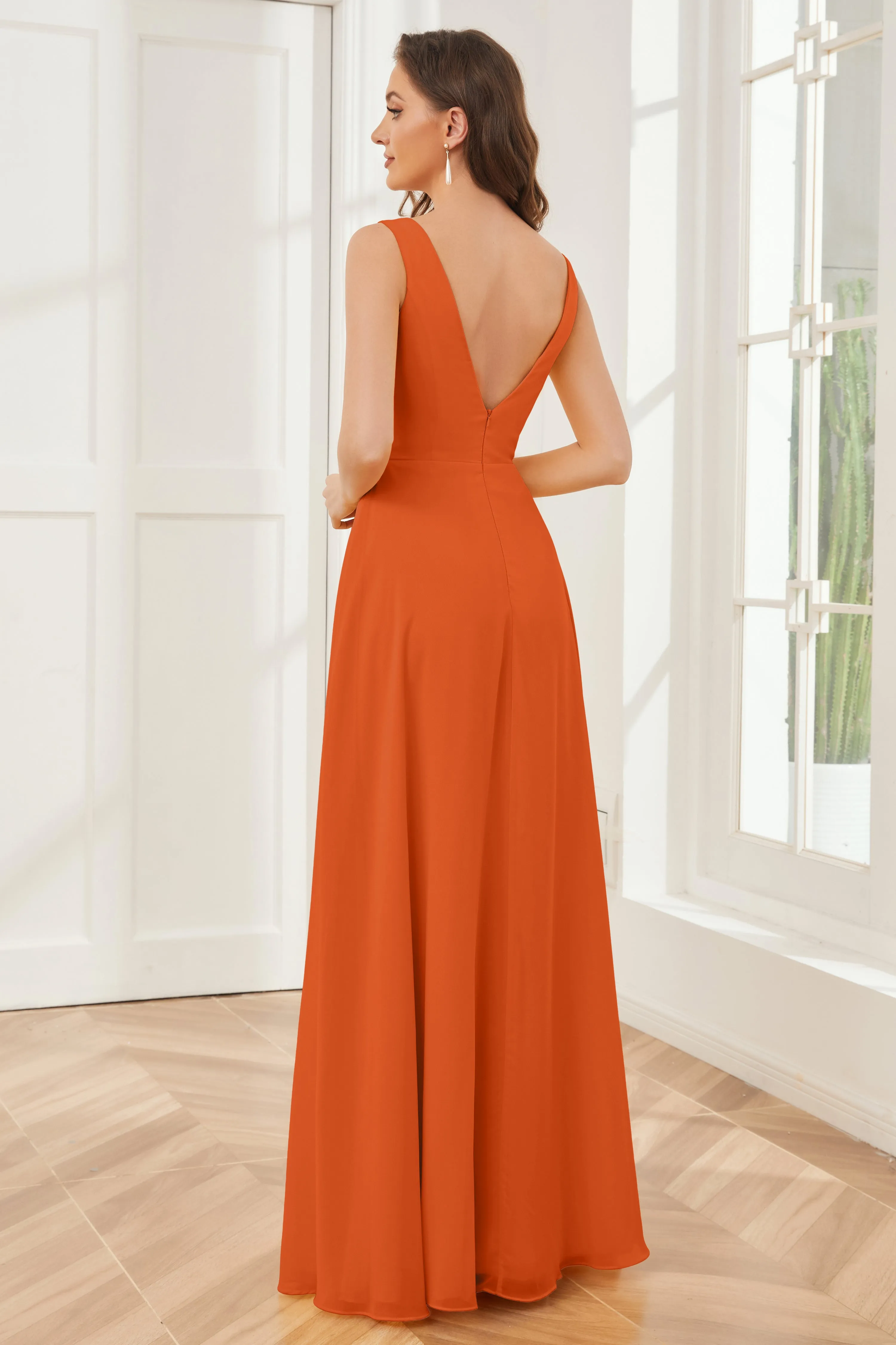 Column V-neck Chiffon Long Bridesmaid Dresses