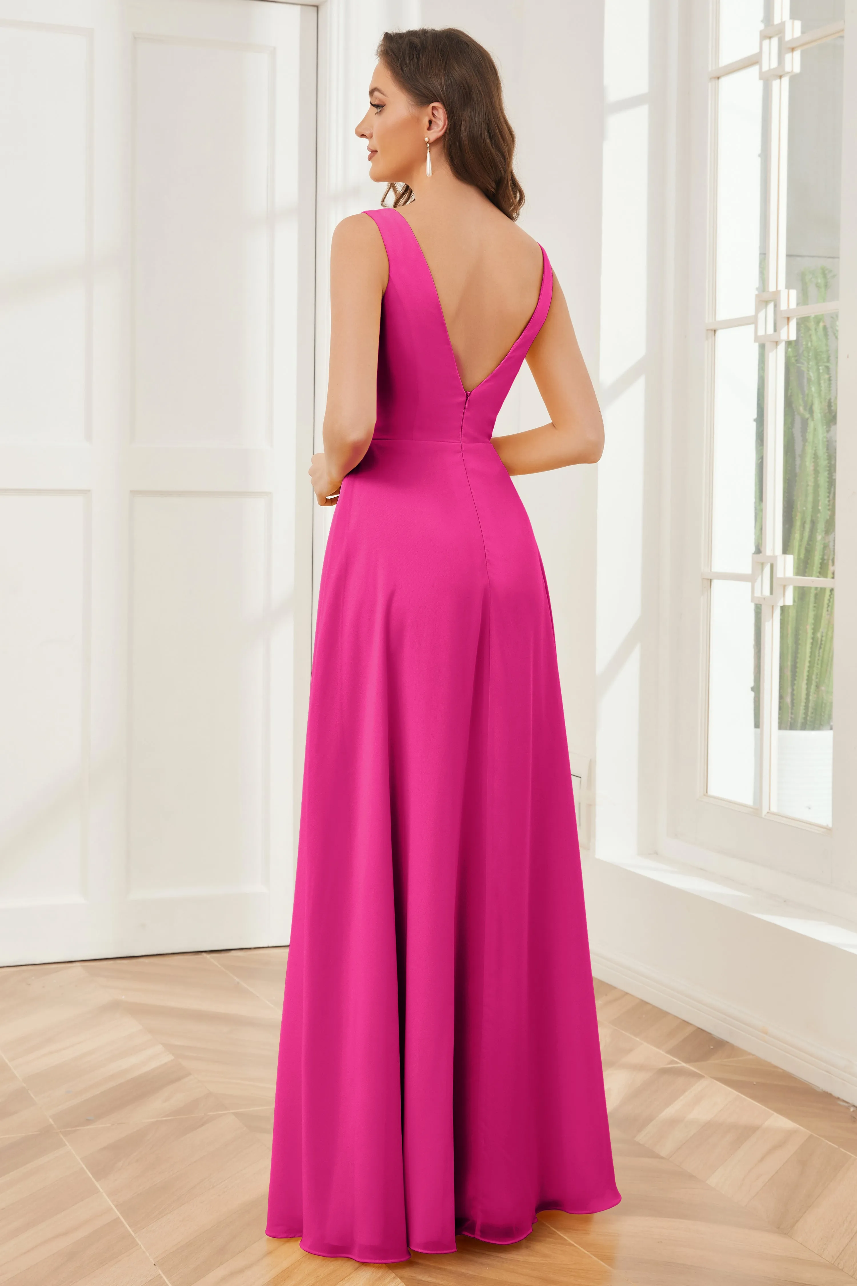 Column V-neck Chiffon Long Bridesmaid Dresses