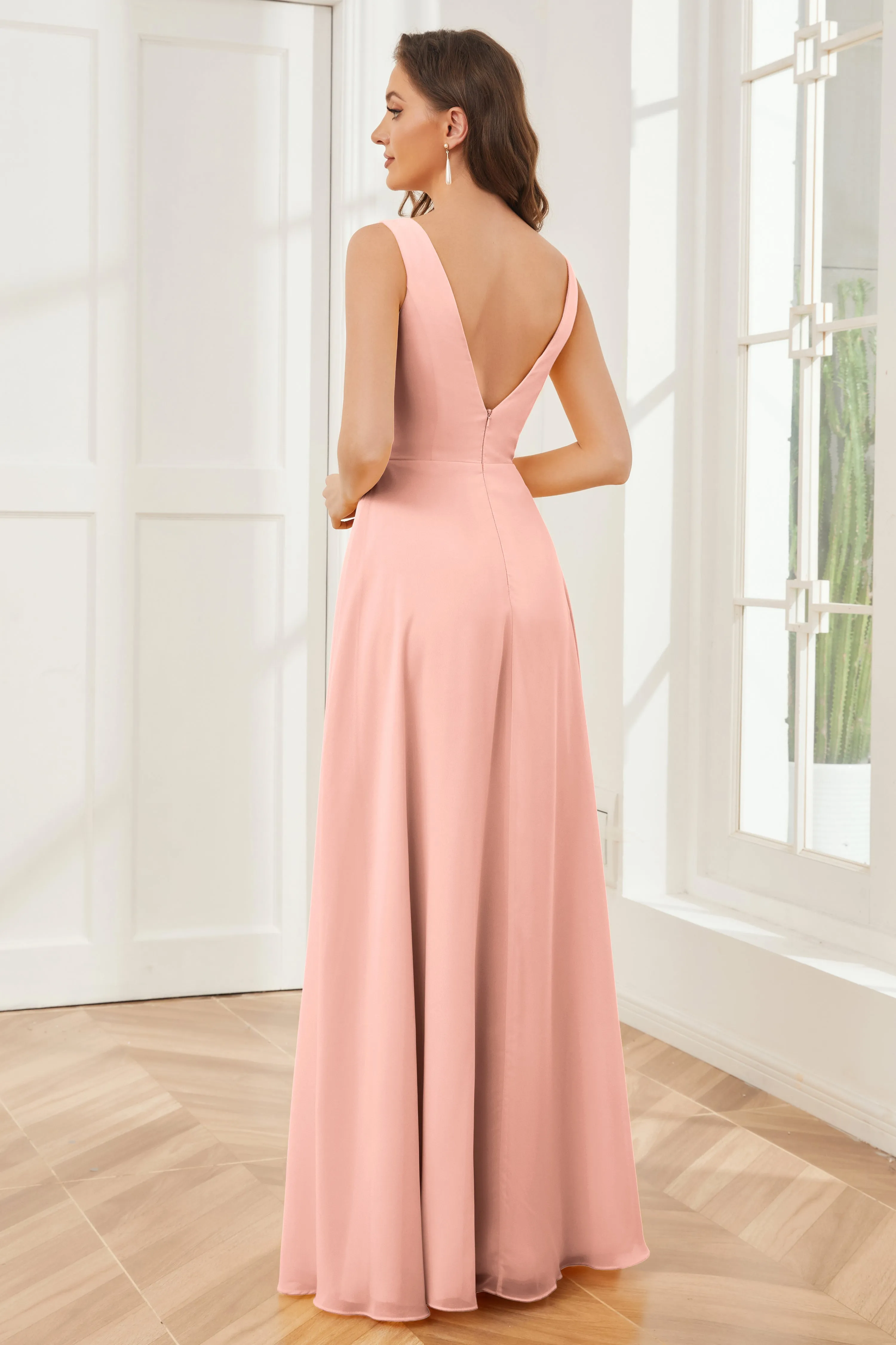 Column V-neck Chiffon Long Bridesmaid Dresses