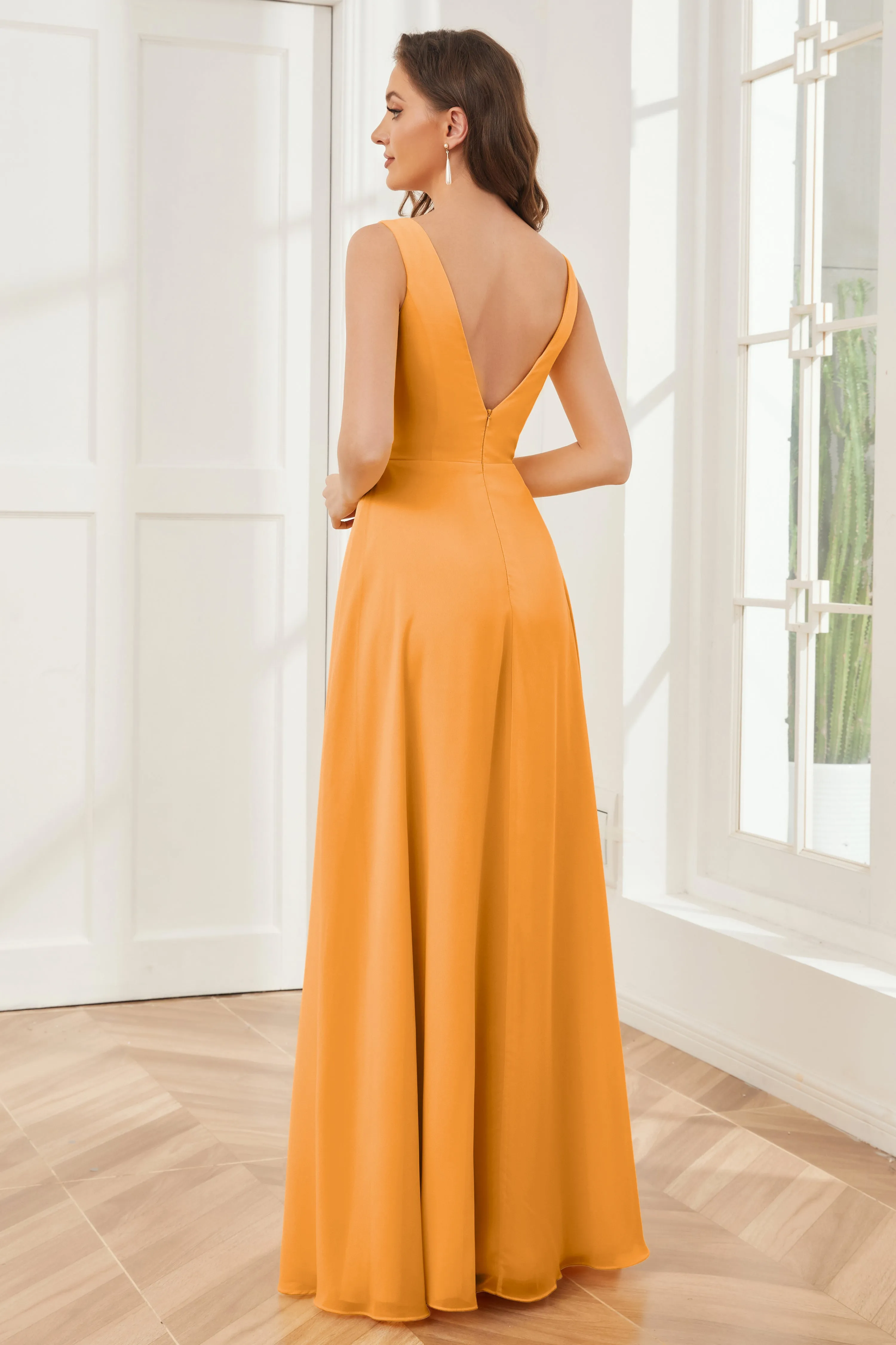 Column V-neck Chiffon Long Bridesmaid Dresses