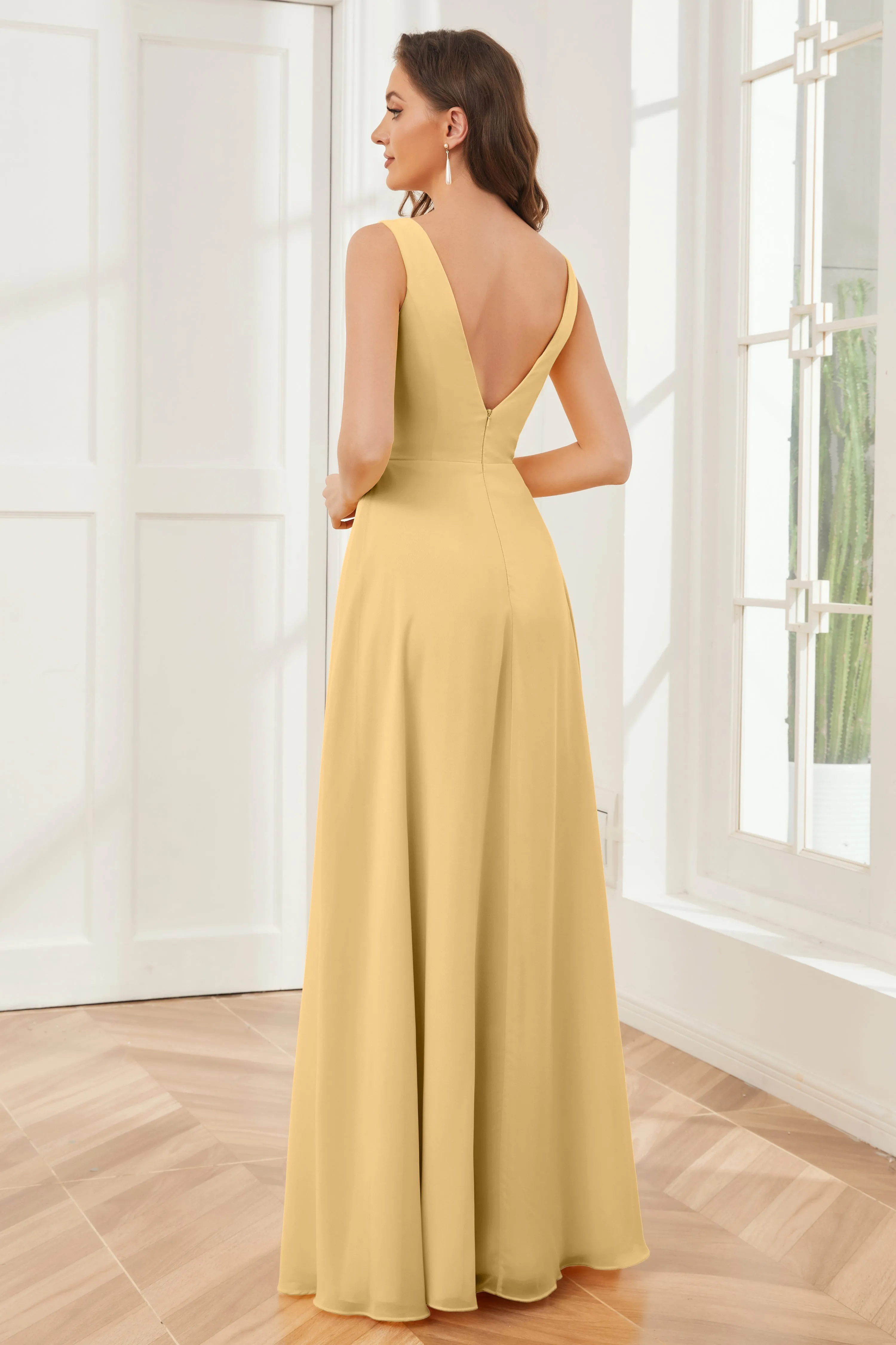 Column V-neck Chiffon Long Bridesmaid Dresses