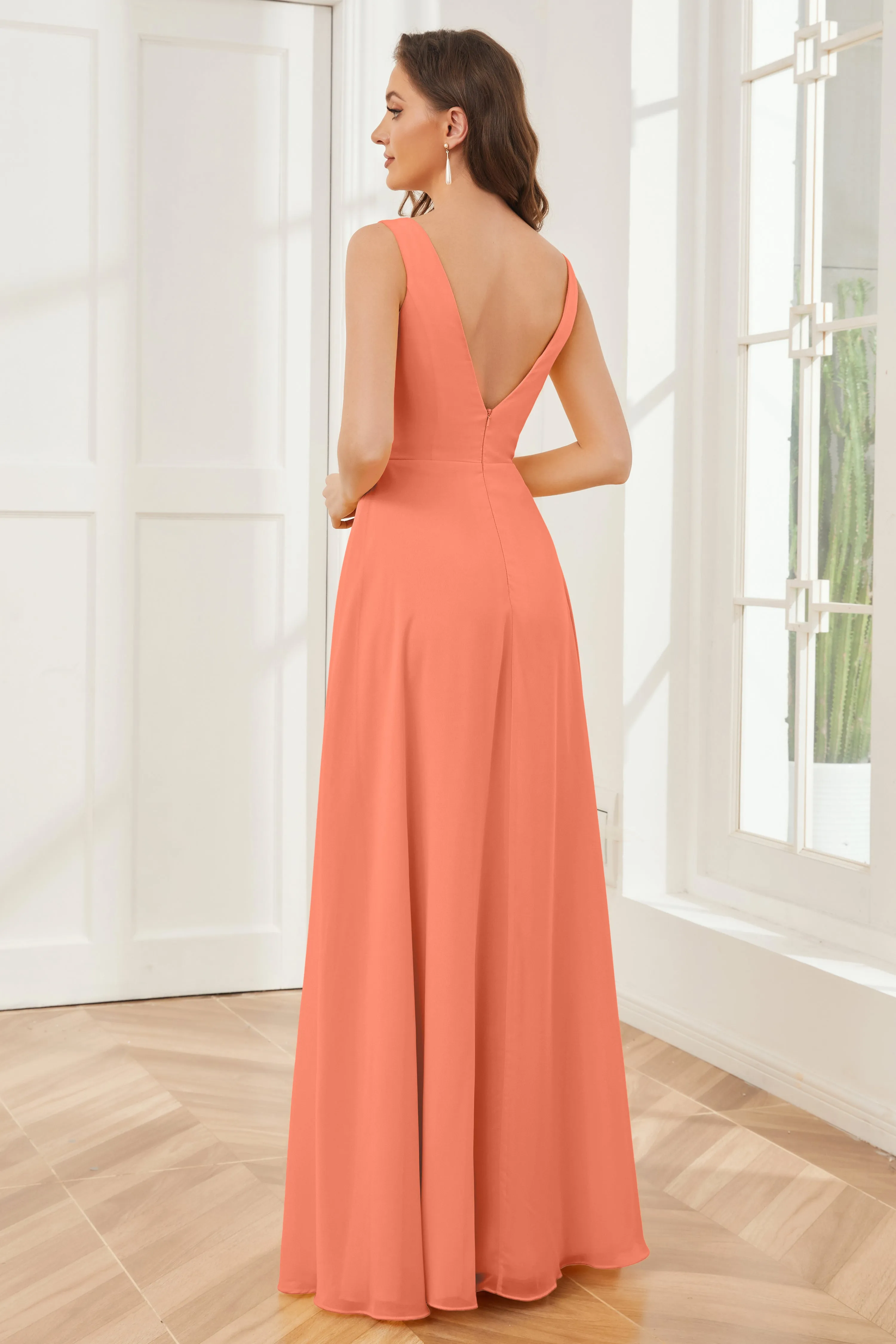 Column V-neck Chiffon Long Bridesmaid Dresses