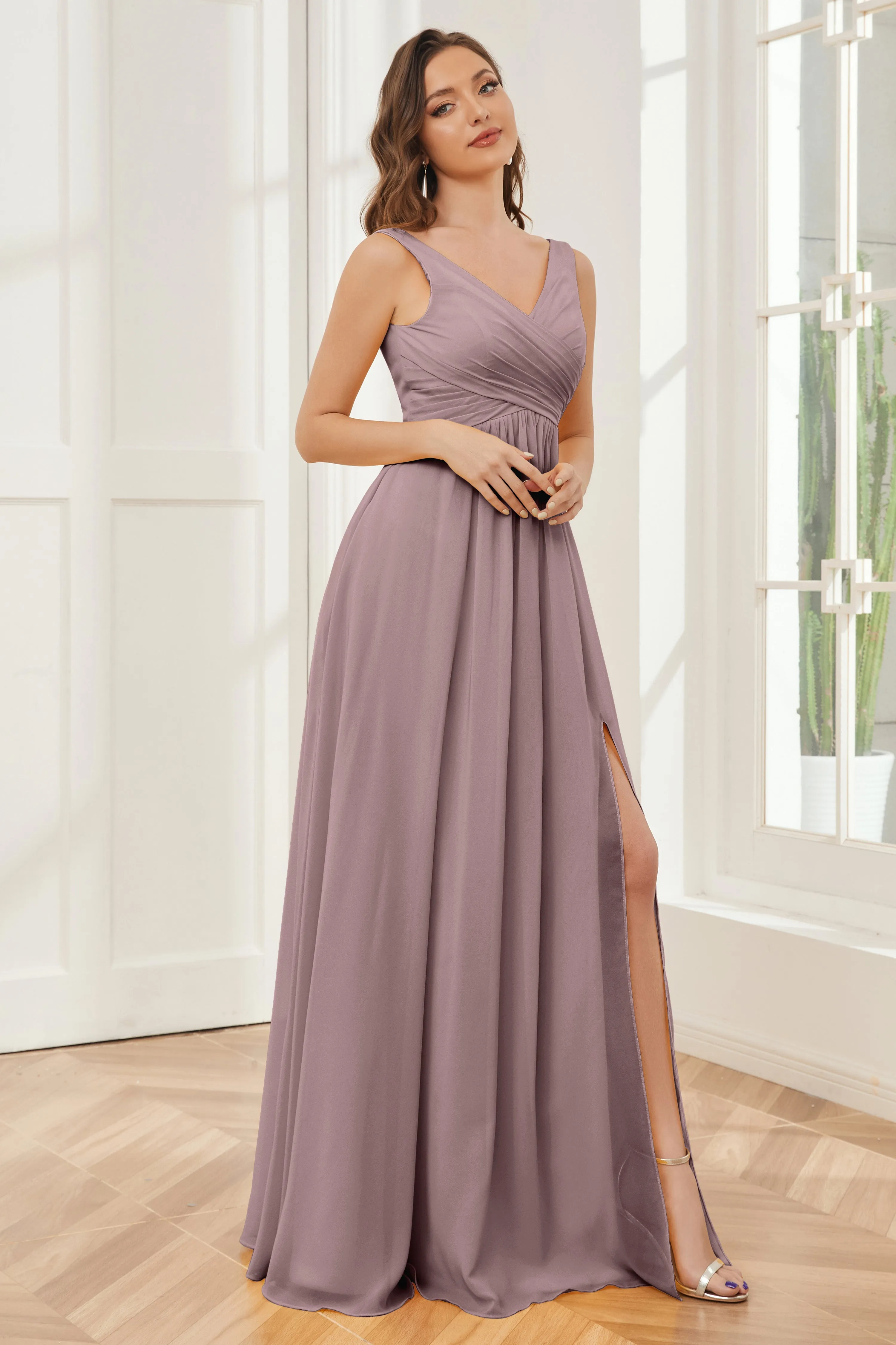 Column V-neck Chiffon Long Bridesmaid Dresses