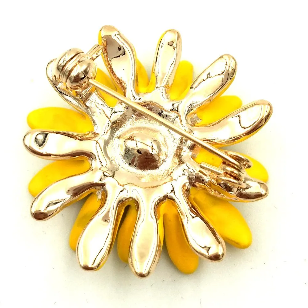 Jewelblings Autumn Jewelry Yellow Sunflower Brooches Gold Tone Black Pistil Centered Classic Vintage Sun Flower Pins Broach for Women Coat