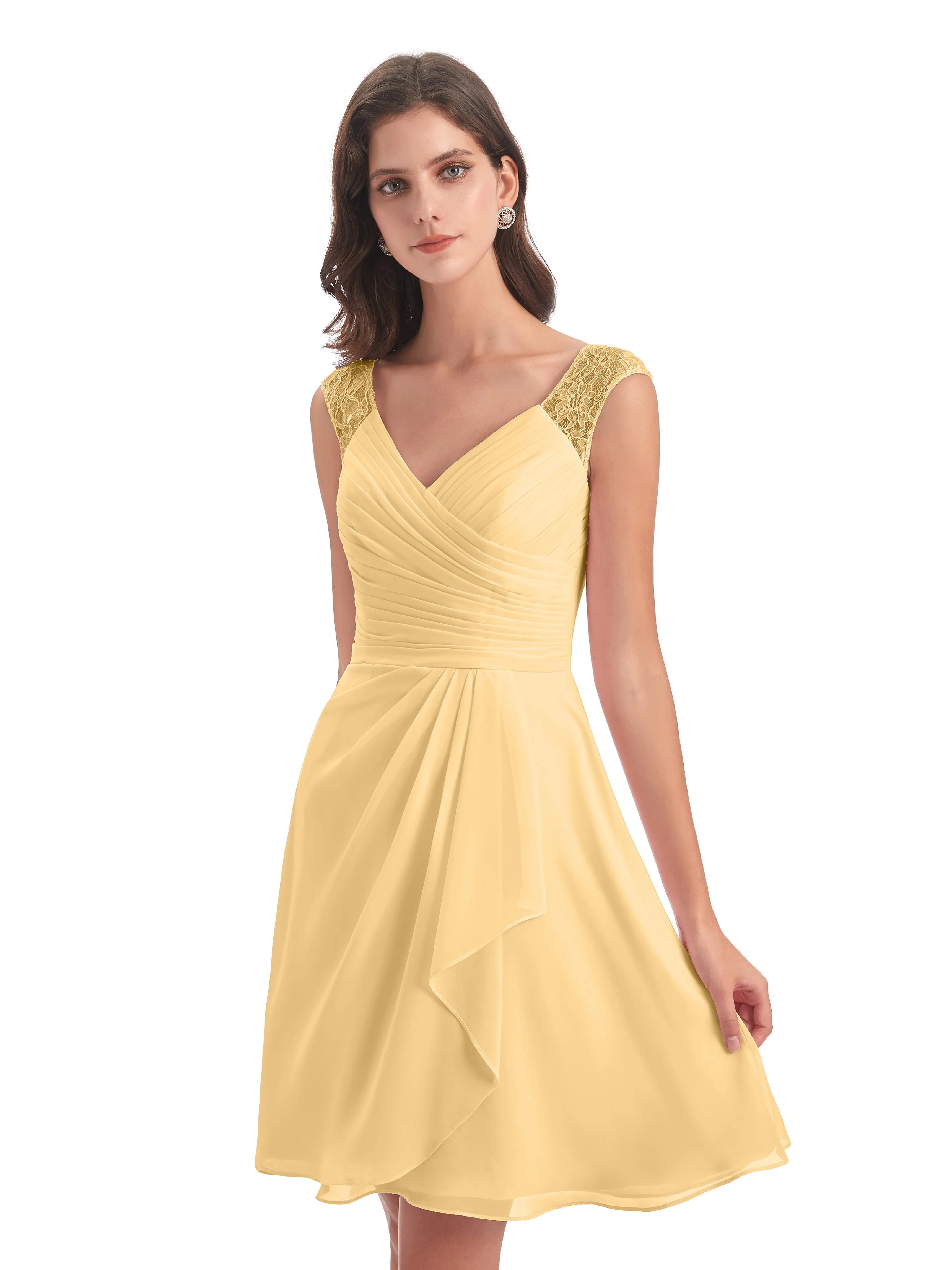 Lace/Chiffon A-line Short Bridesmaid Dresses