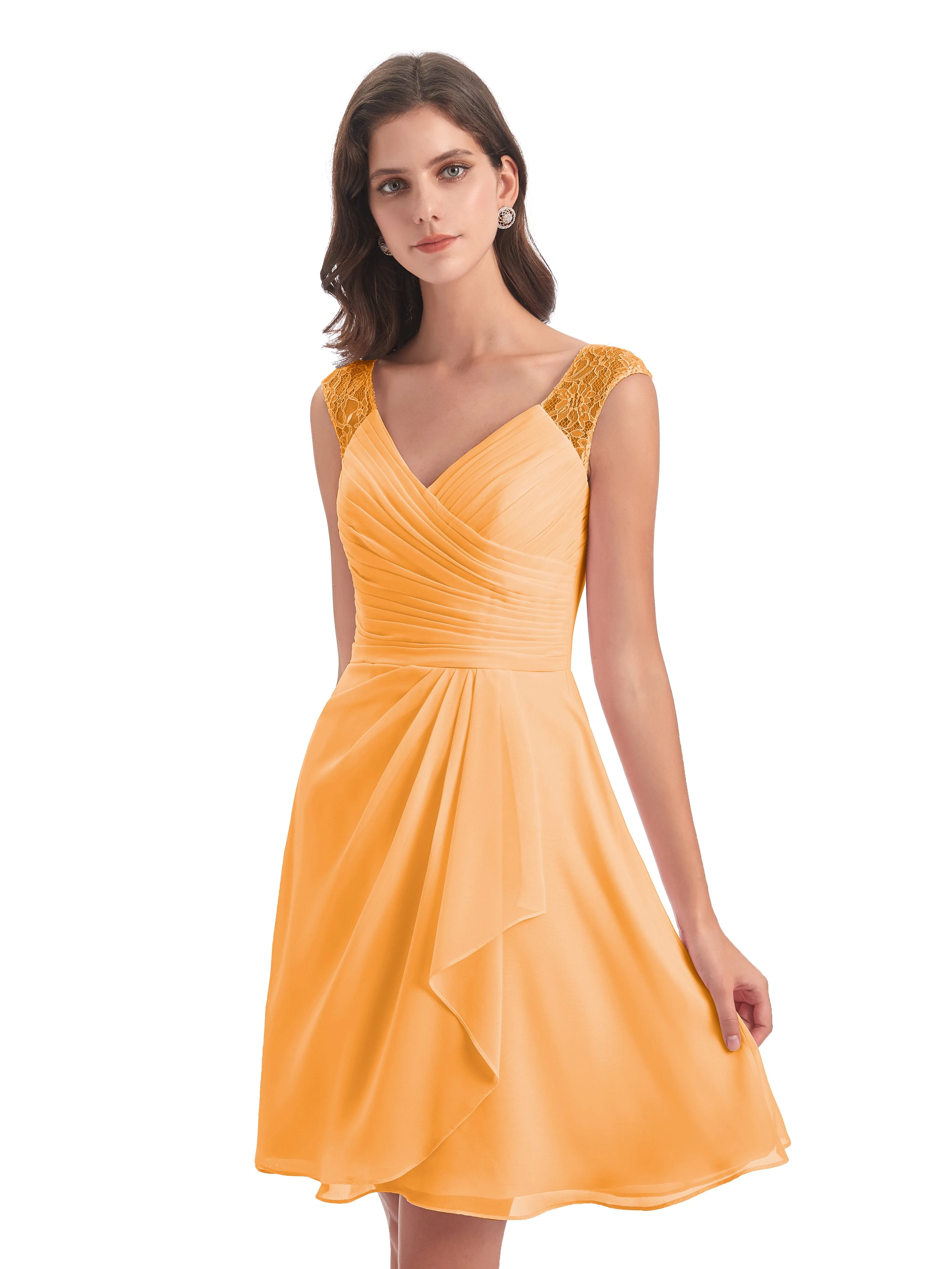 Lace/Chiffon A-line Short Bridesmaid Dresses