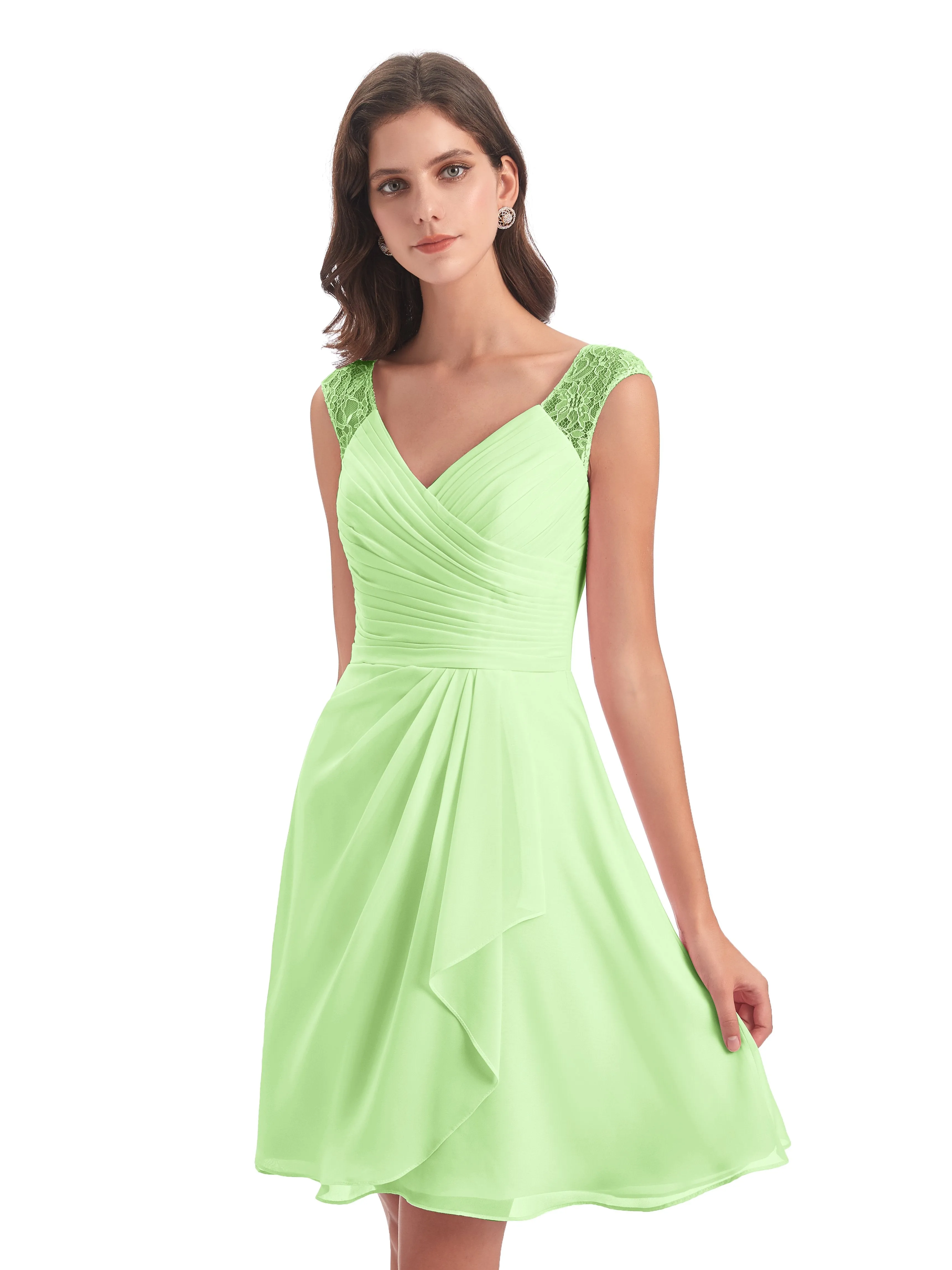 Lace/Chiffon A-line Short Bridesmaid Dresses