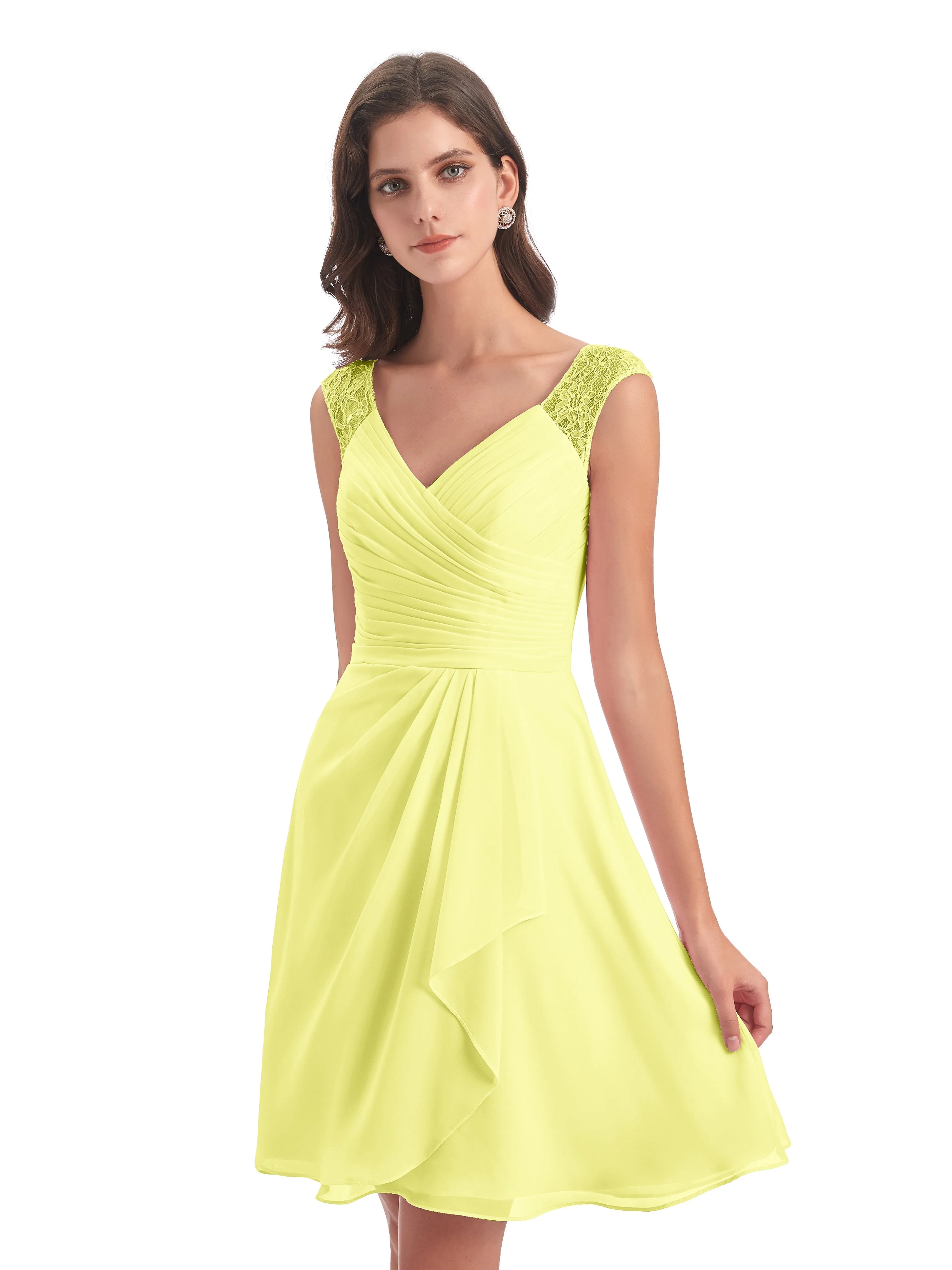 Lace/Chiffon A-line Short Bridesmaid Dresses