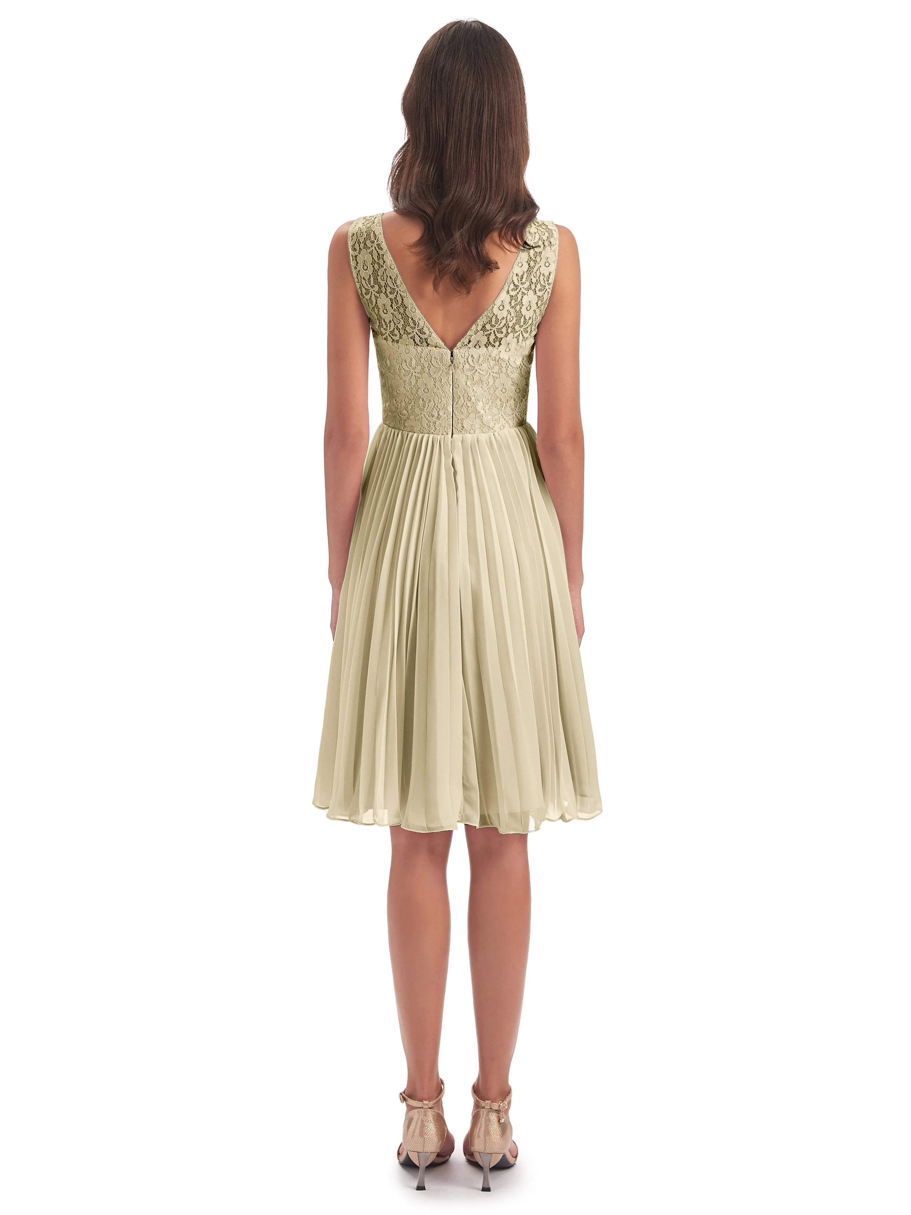 Phoebe Fitted Chiffon/Lace A-line Bateau Short Bridesmaid Dresses