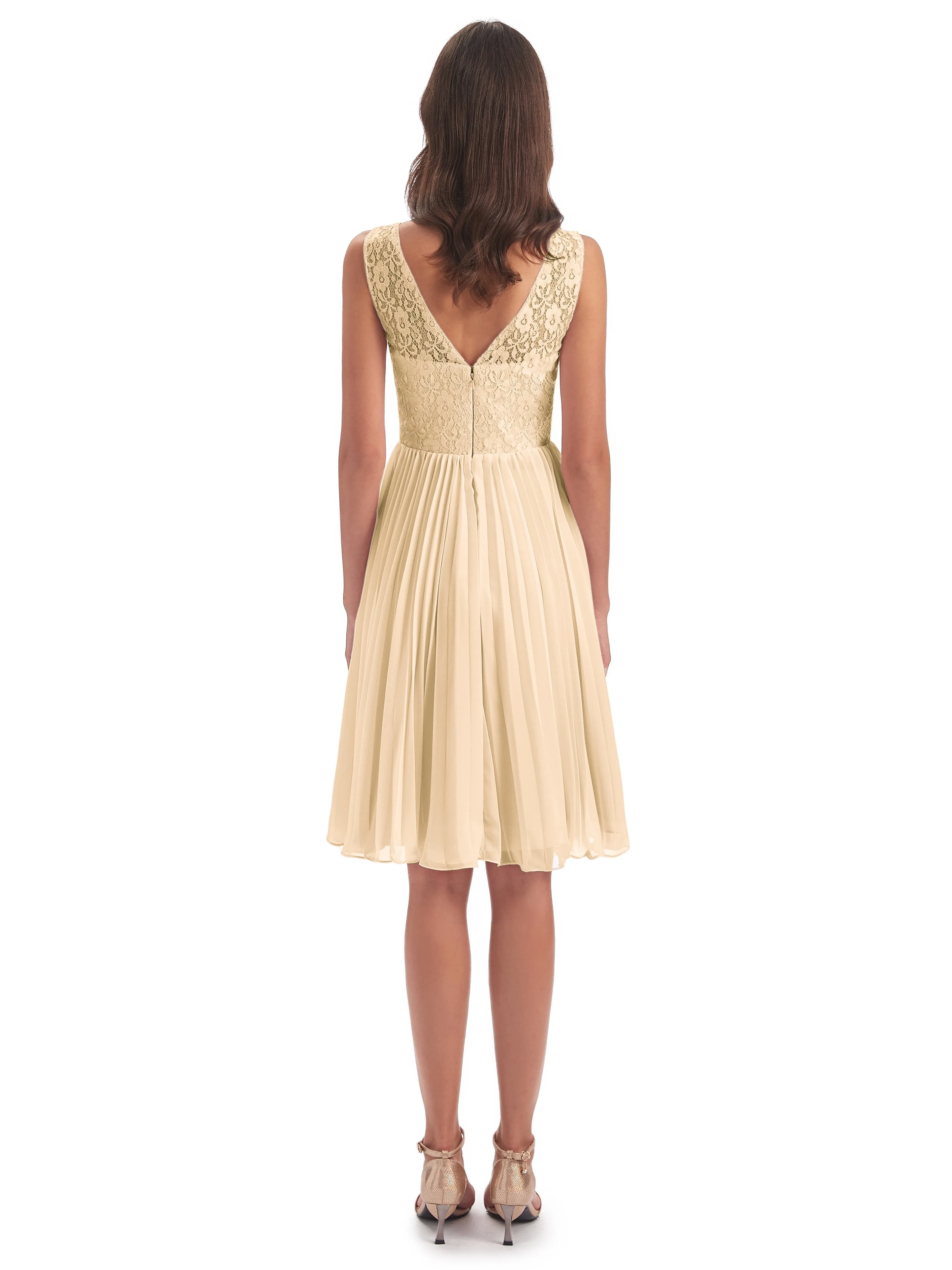 Phoebe Fitted Chiffon/Lace A-line Bateau Short Bridesmaid Dresses