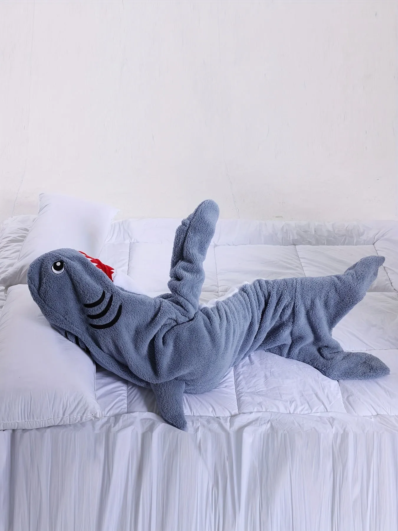 Plus Size Cute Lounge Onesies, Women's Cartoon Shark Fall/Winter Flannel Hoodie Wearable Blanket For Halloween & Christmas Costume