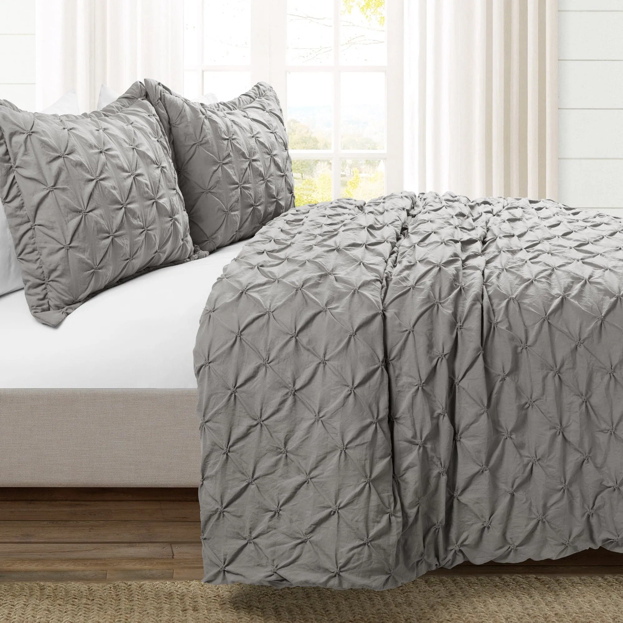 Ravello Pintuck 3 Piece Duvet Cover Set