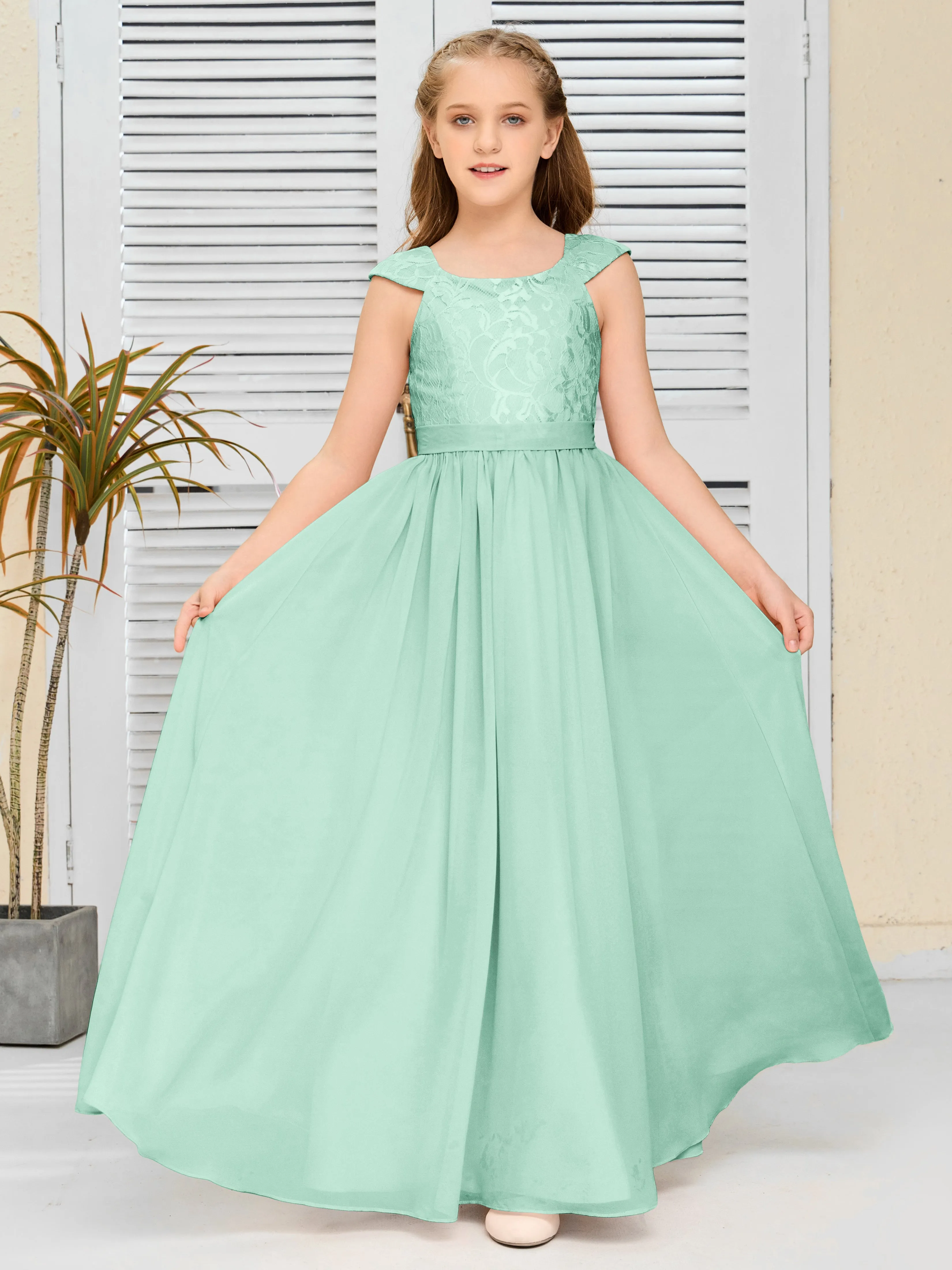 Round Neck Cap Sleeves Chiffon Junior Bridesmaid Dress