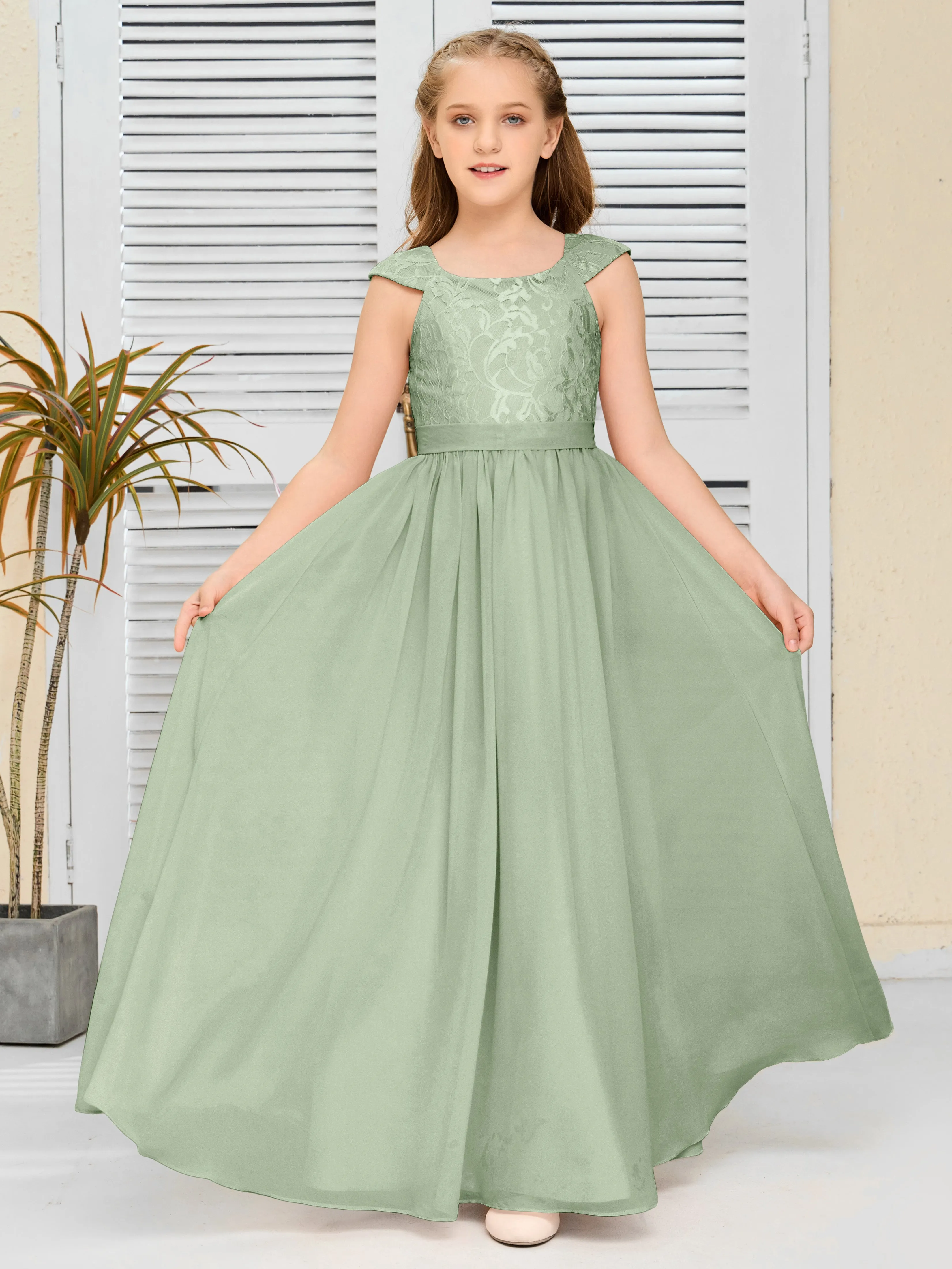 Round Neck Cap Sleeves Chiffon Junior Bridesmaid Dress