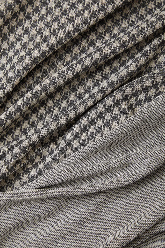 Stormy Houndstooth Wrap