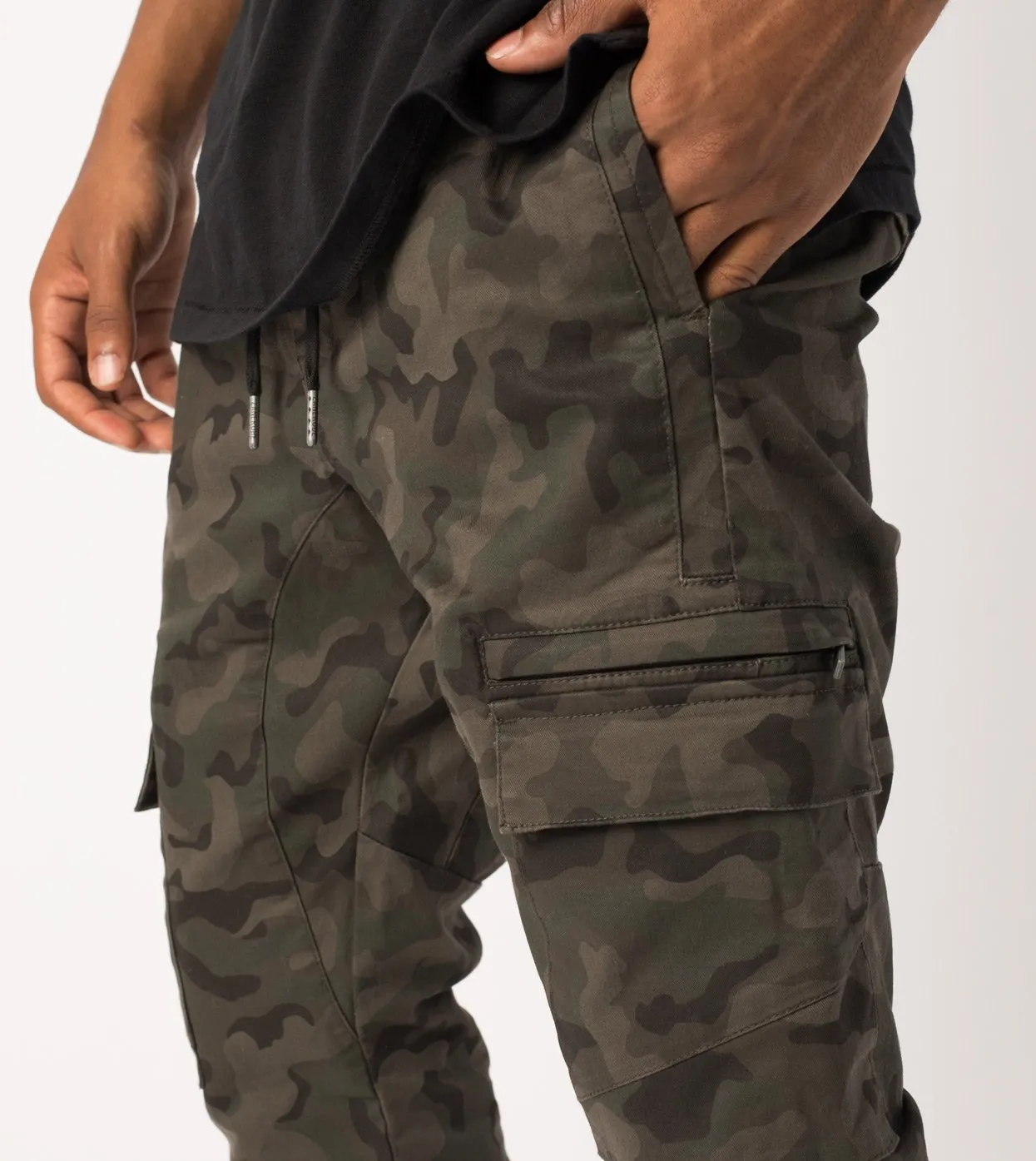 Sureshot Cargo Jogger Dark Camo - Sale