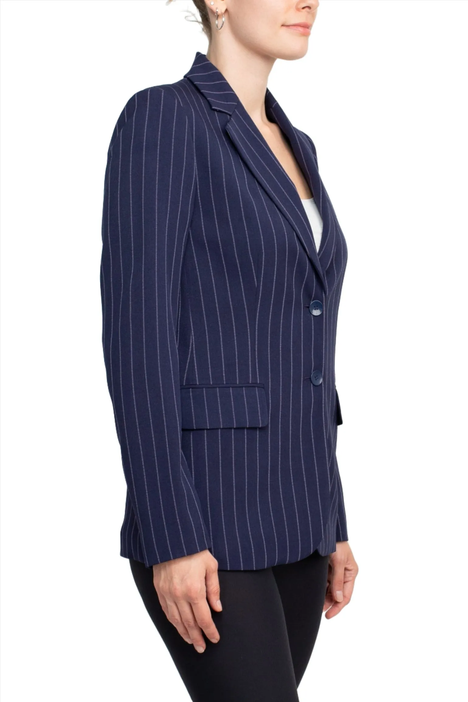 Tahari ASL Notched Collar Two Button Long Sleeve Crape Blazer