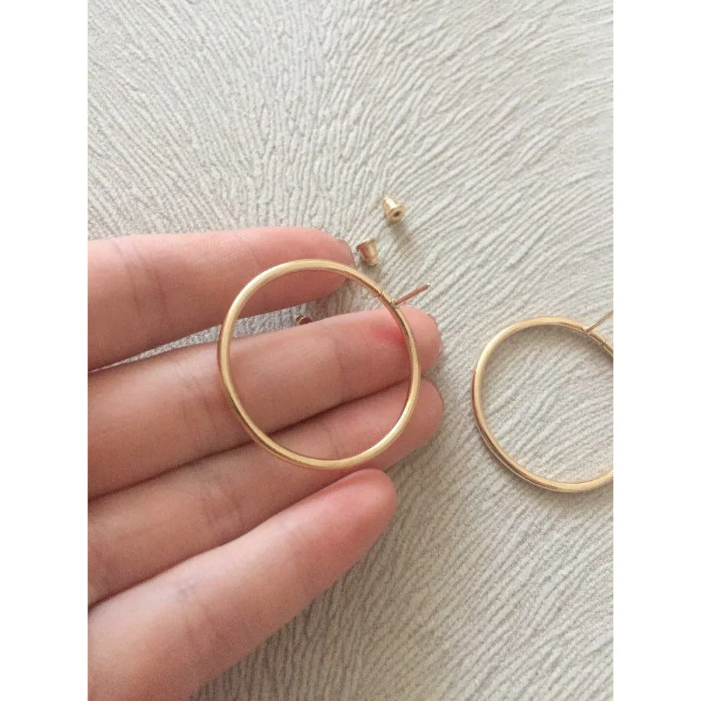 Tommy Circle Earrings - Gold