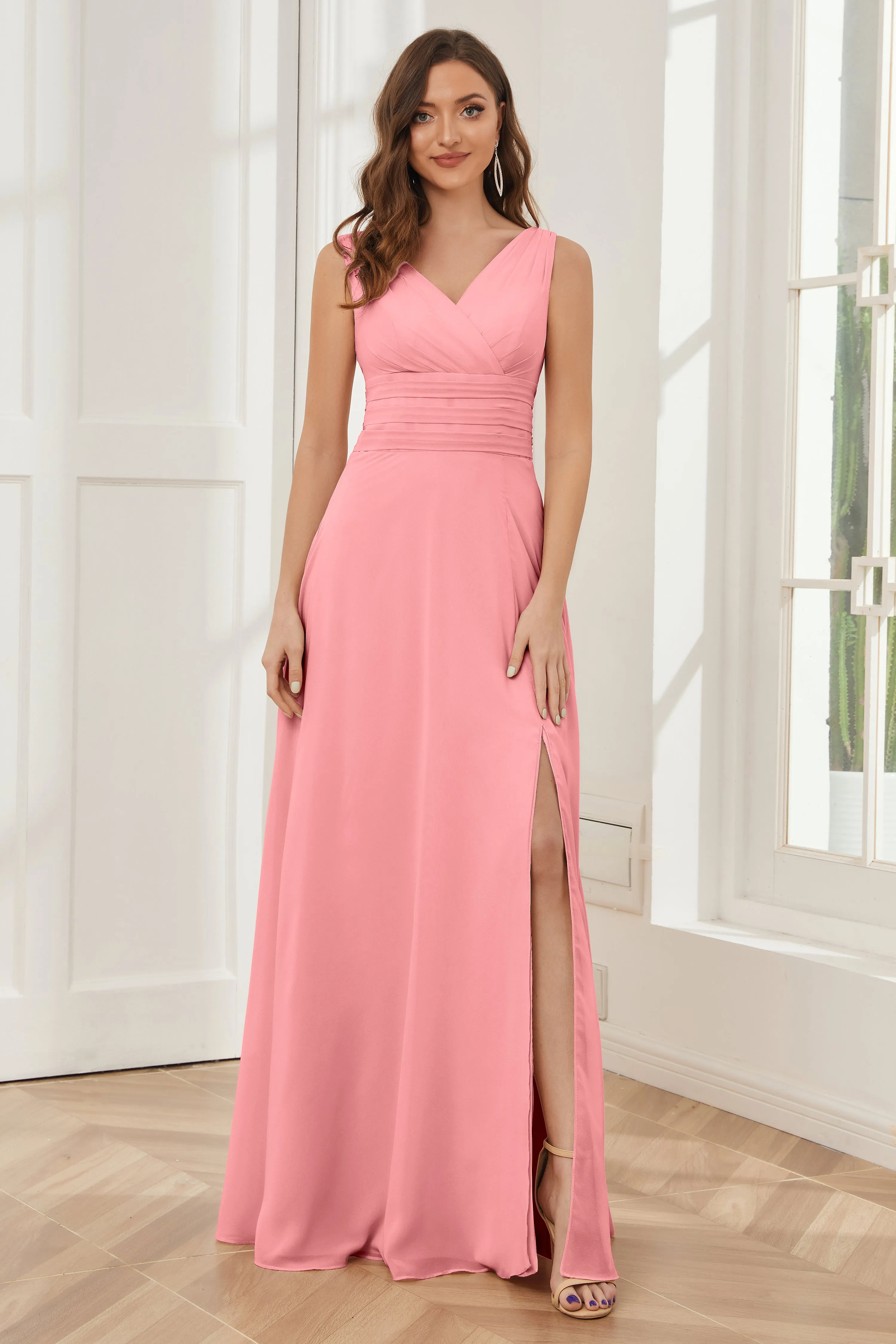 V-neck Sleeveless Chiffon Bridesmaid Dresses with Pockets