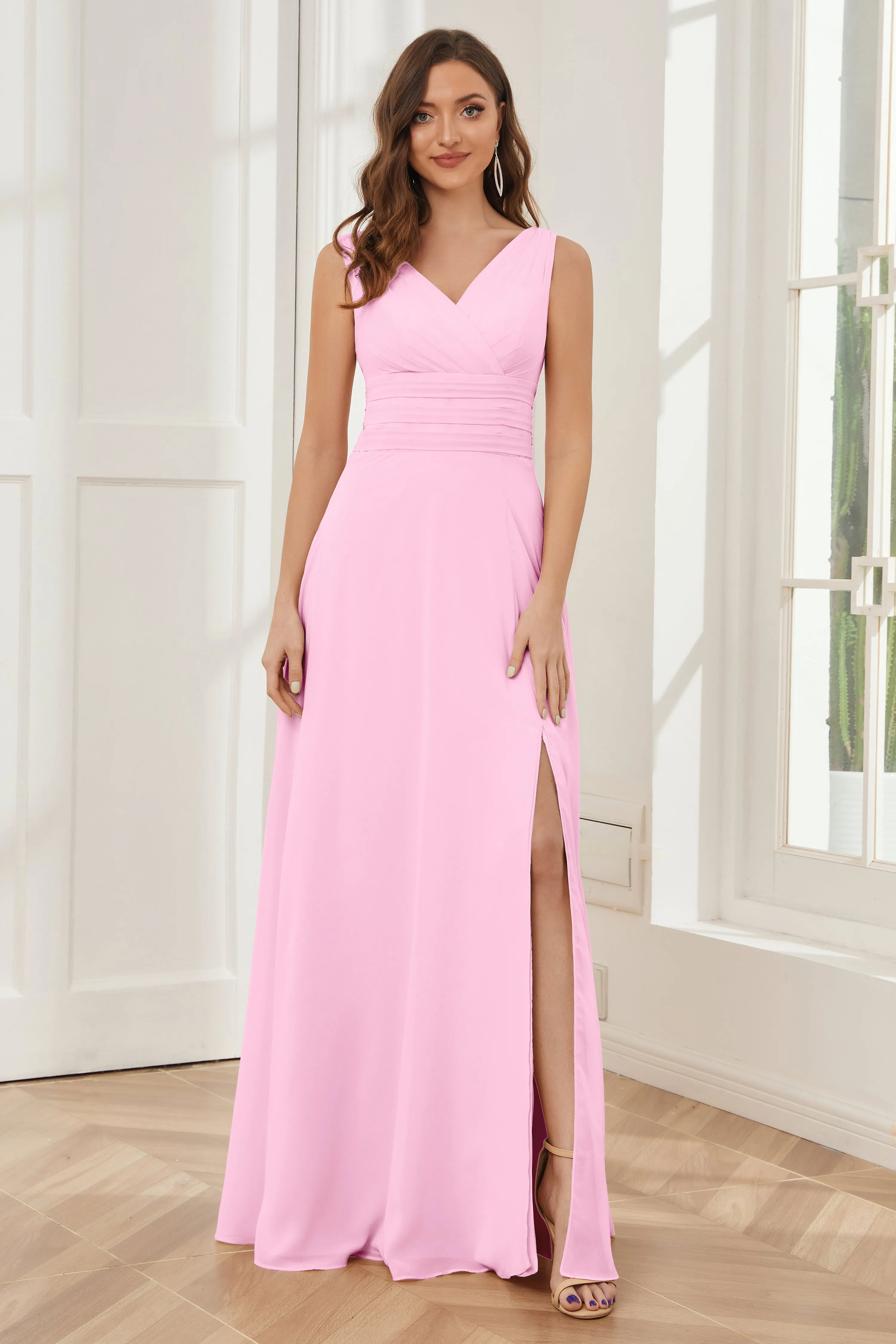 V-neck Sleeveless Chiffon Bridesmaid Dresses with Pockets