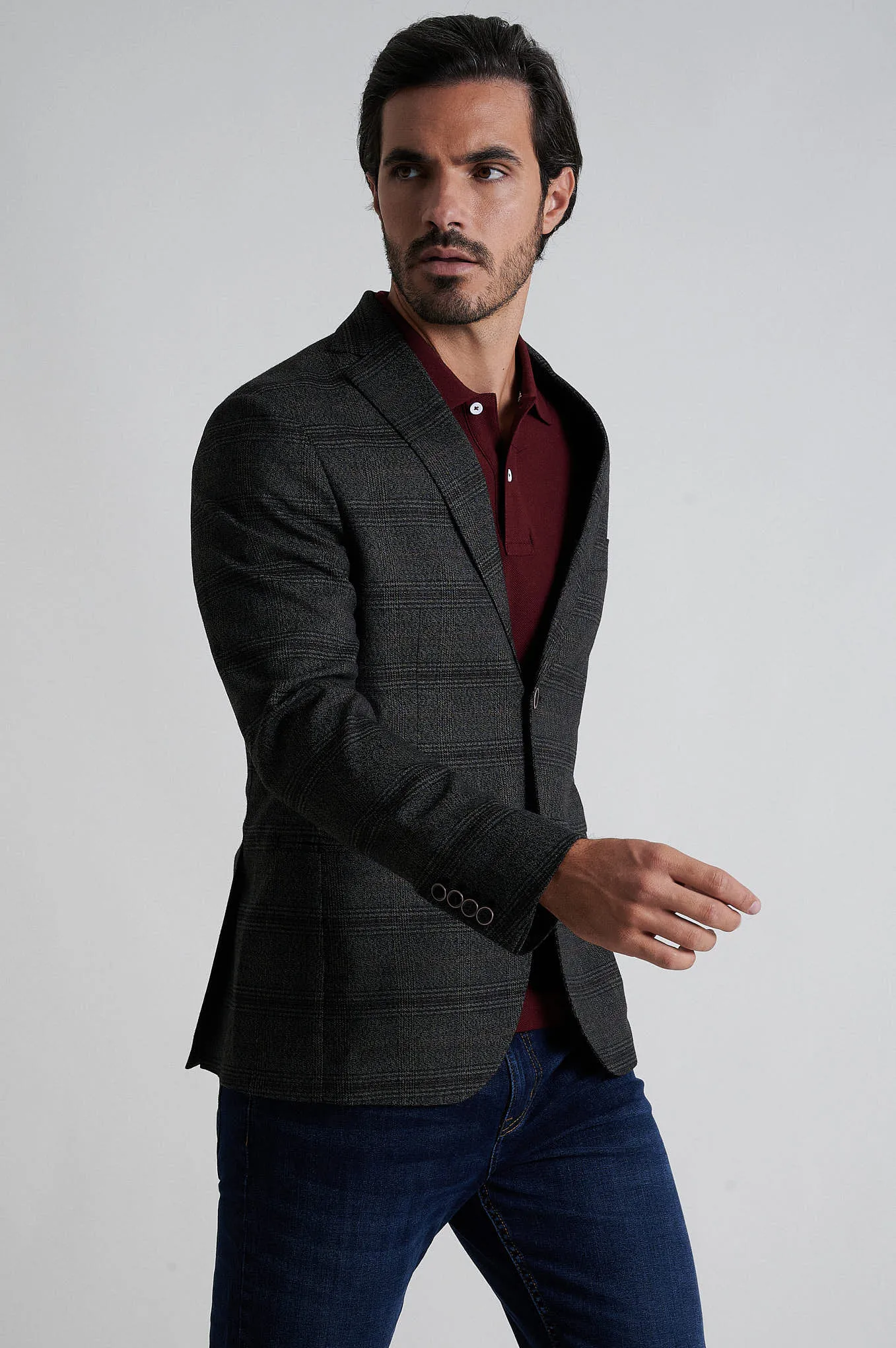 Very comfortable knitted blazer slim fit