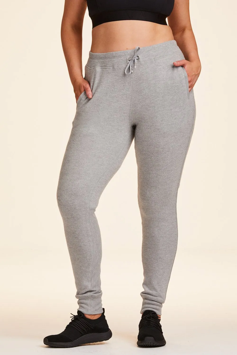 Wander Sweatpant